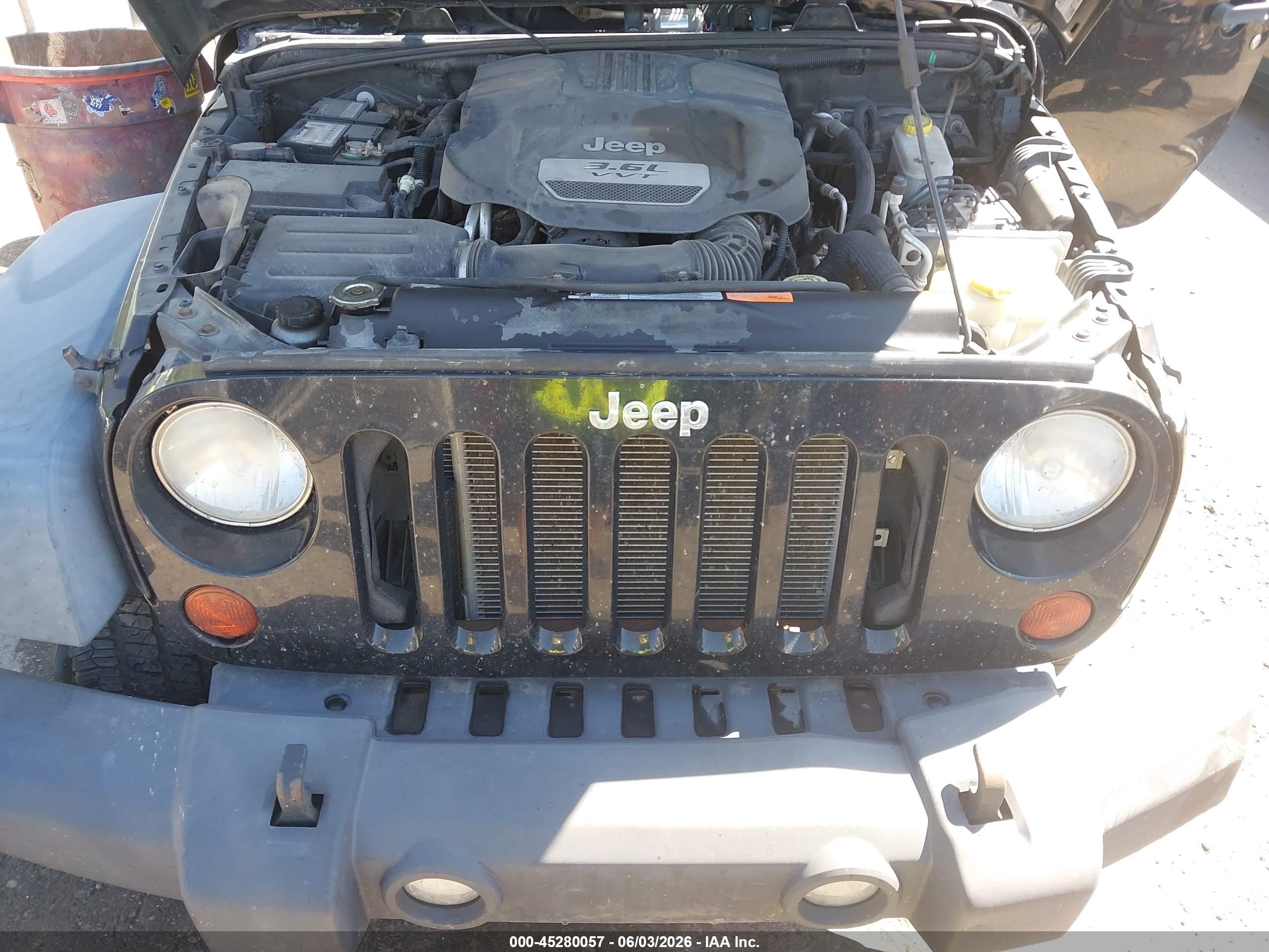 2012 Jeep Wrangler Unlimited Rubicon Black vin: 1C4BJWFG7CL157203
