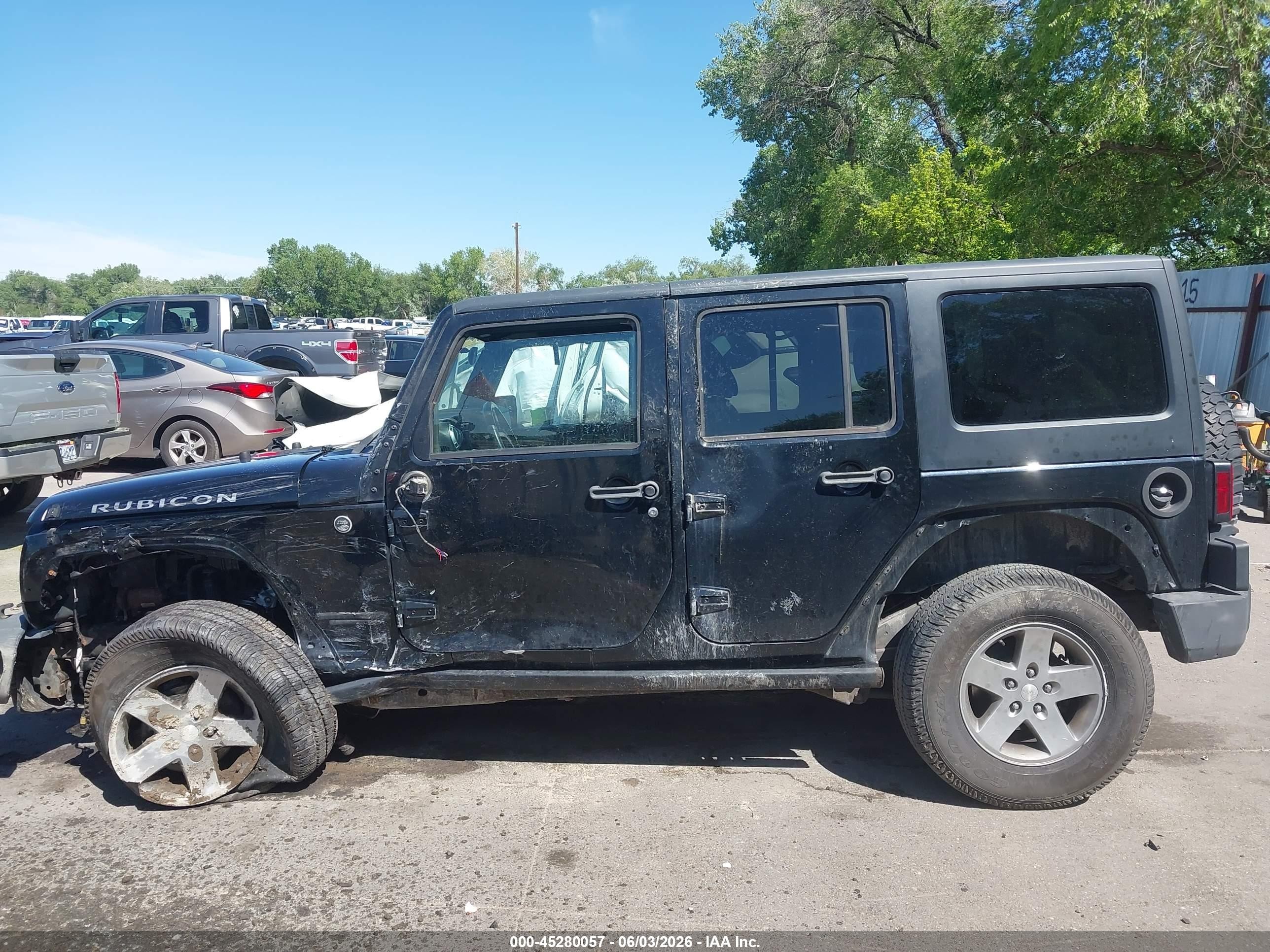 2012 Jeep Wrangler Unlimited Rubicon Black vin: 1C4BJWFG7CL157203