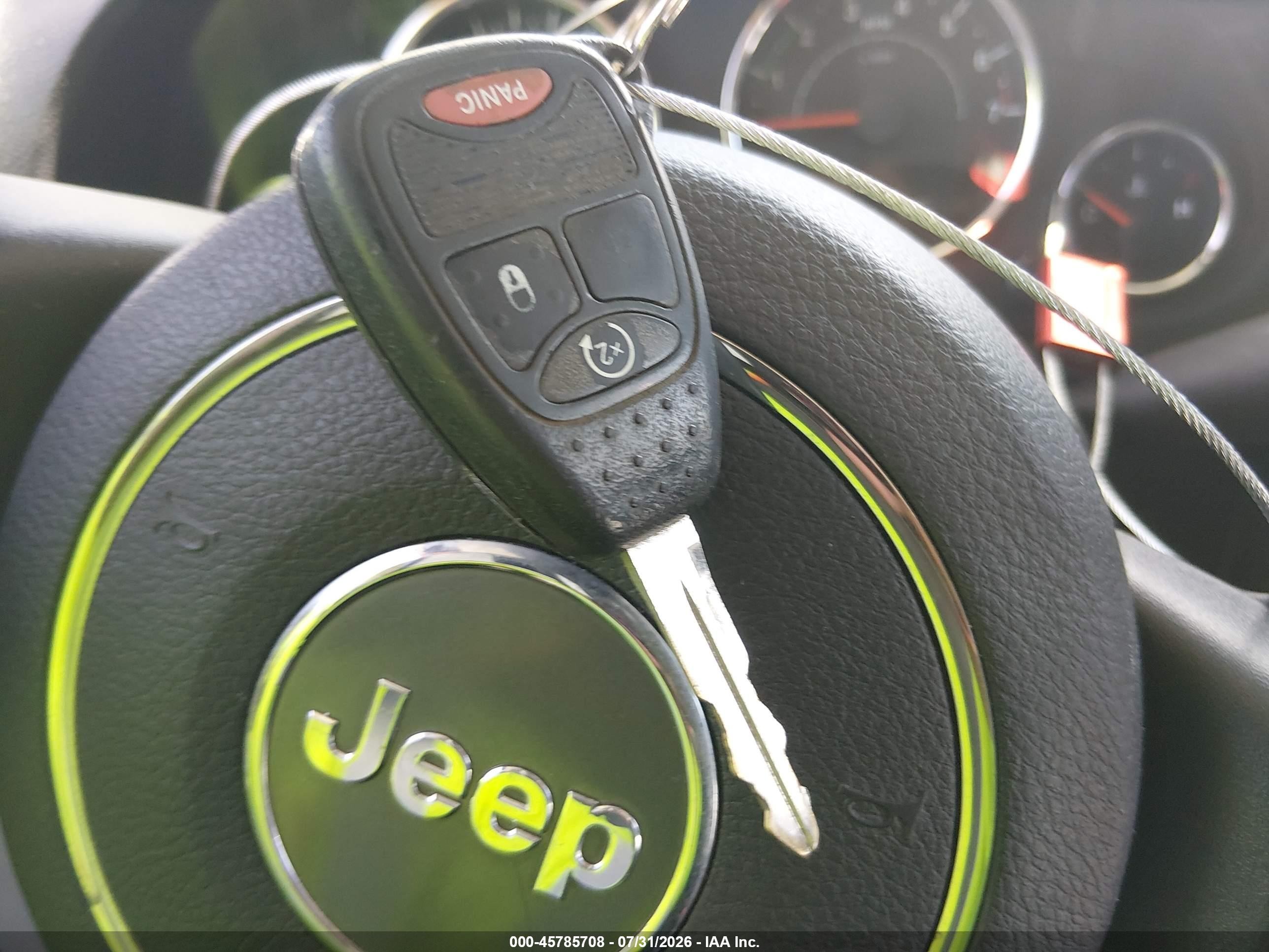 2012 Jeep Wrangler Unlimited Rubicon Silver vin: 1C4BJWFG7CL281844
