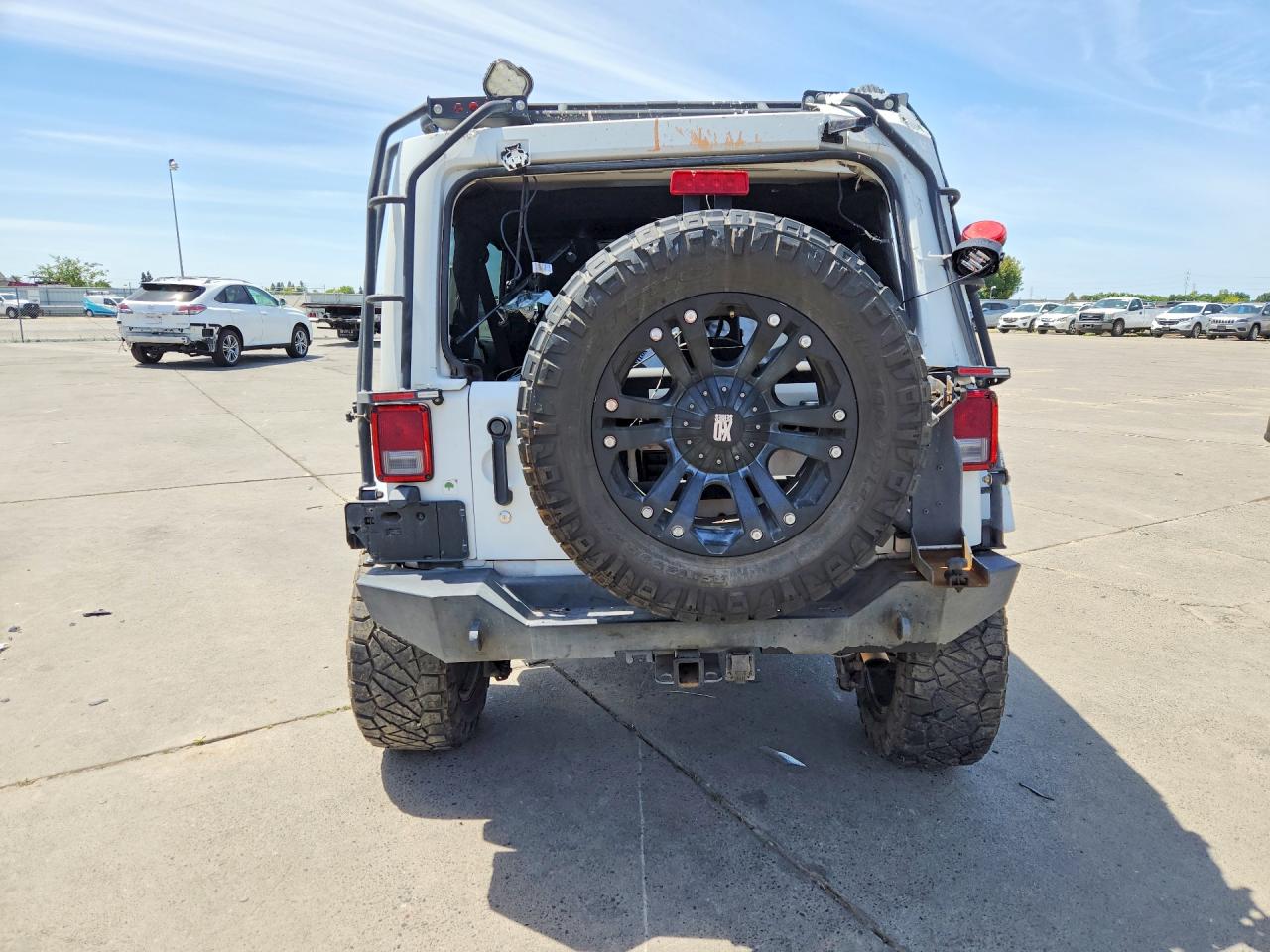 2014 Jeep Wrangler Unlimited Rubicon Белый vin: 1C4BJWFG7EL113933