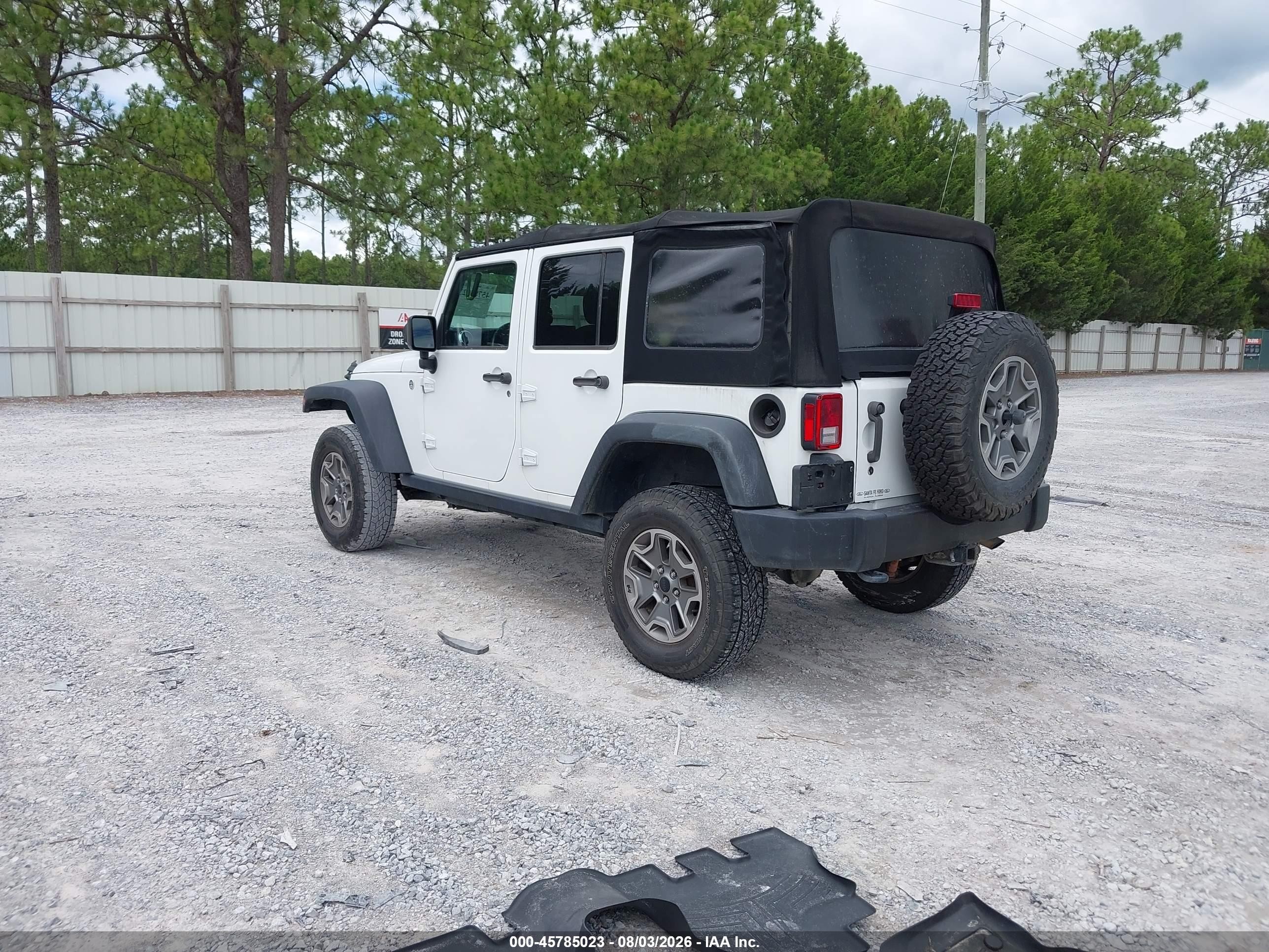 2015 Jeep Wrangler Unlimited Rubicon White vin: 1C4BJWFG7FL515095