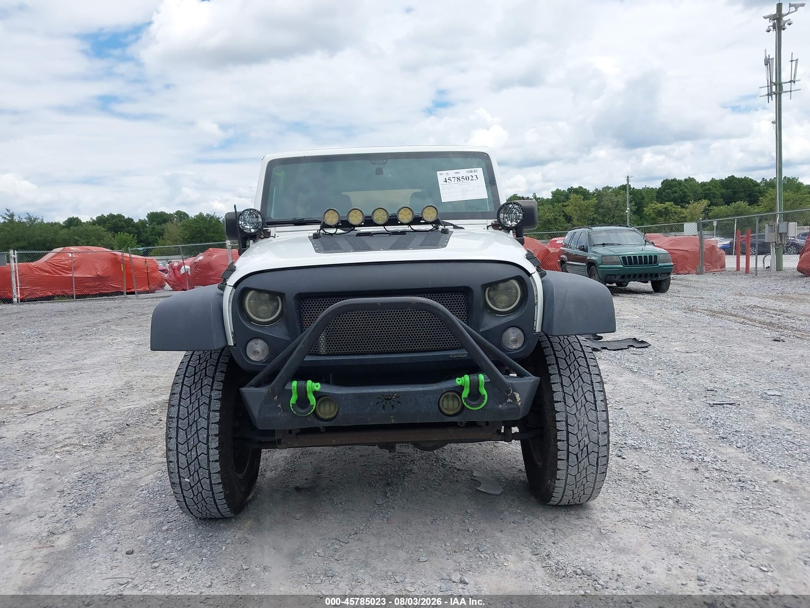 2015 Jeep Wrangler Unlimited Rubicon White vin: 1C4BJWFG7FL515095