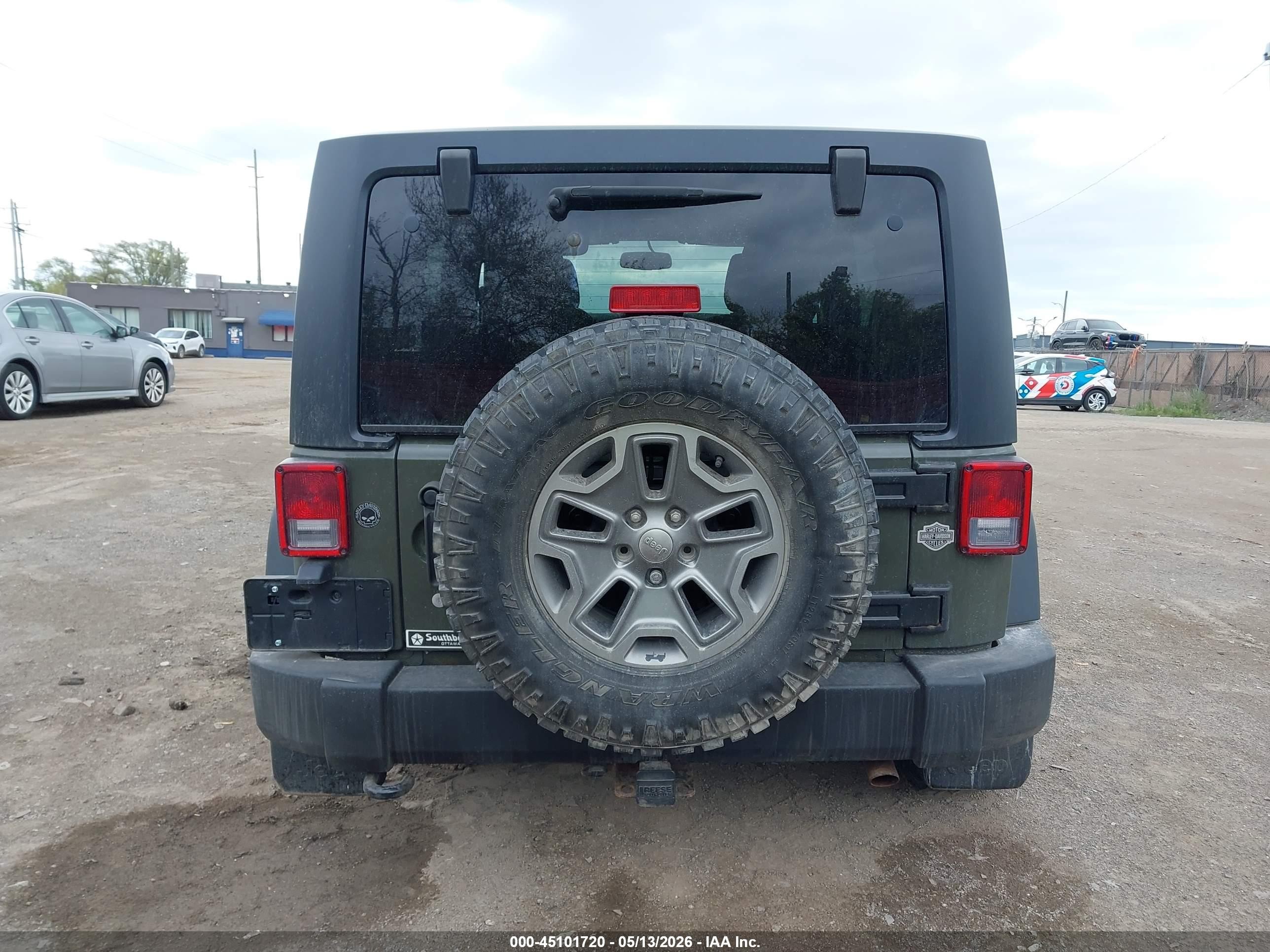 2015 Jeep Wrangler Unlimited Rubicon Green vin: 1C4BJWFG7FL542698