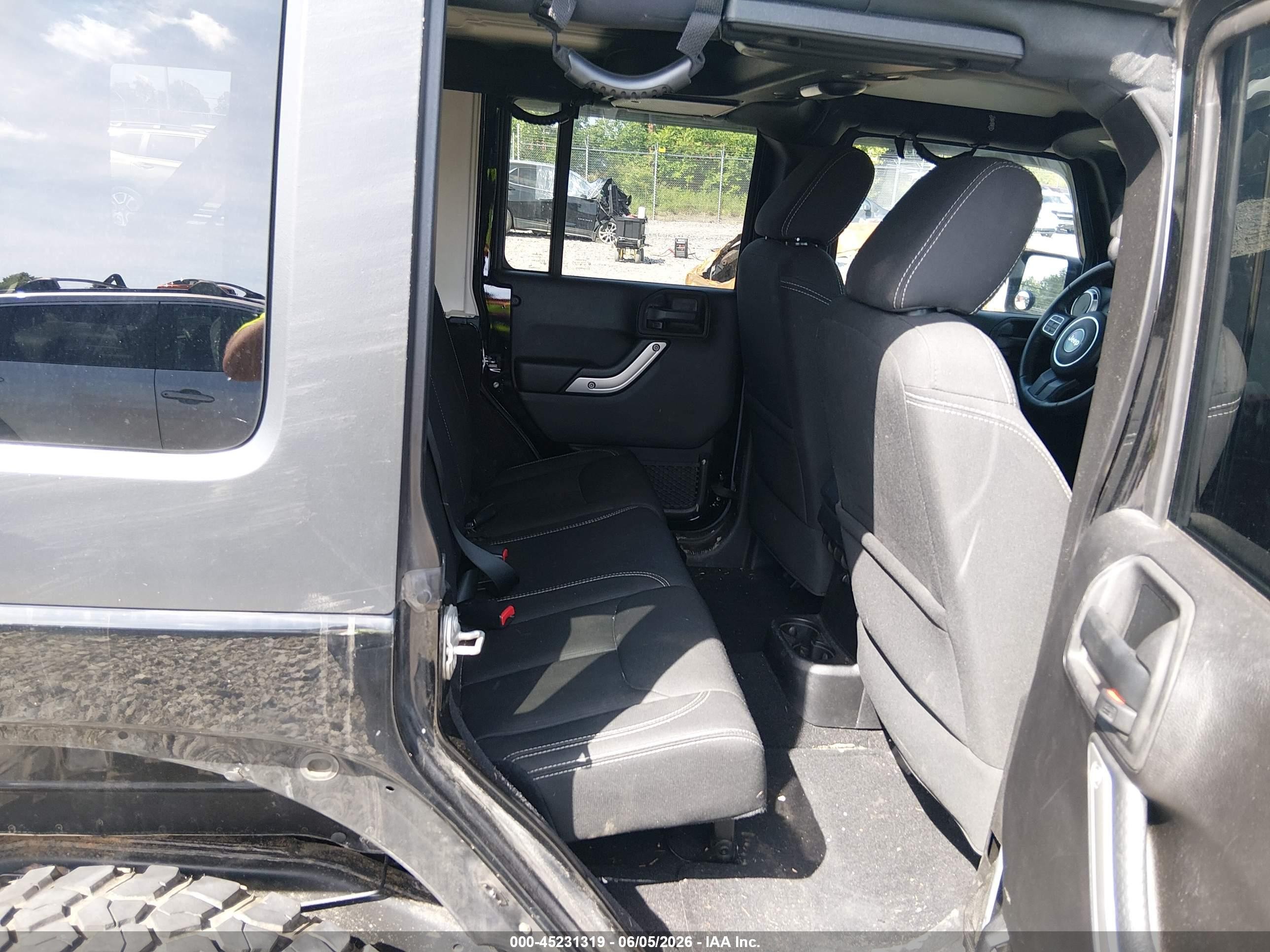 2015 Jeep Wrangler Unlimited Rubicon Черный vin: 1C4BJWFG7FL612300