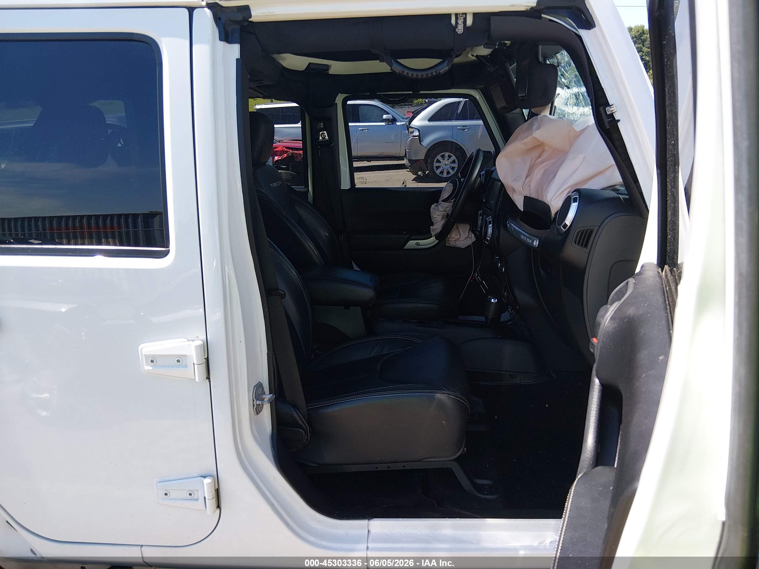 2015 Jeep Wrangler Unlimited Rubicon Hard Rock White vin: 1C4BJWFG7FL731027