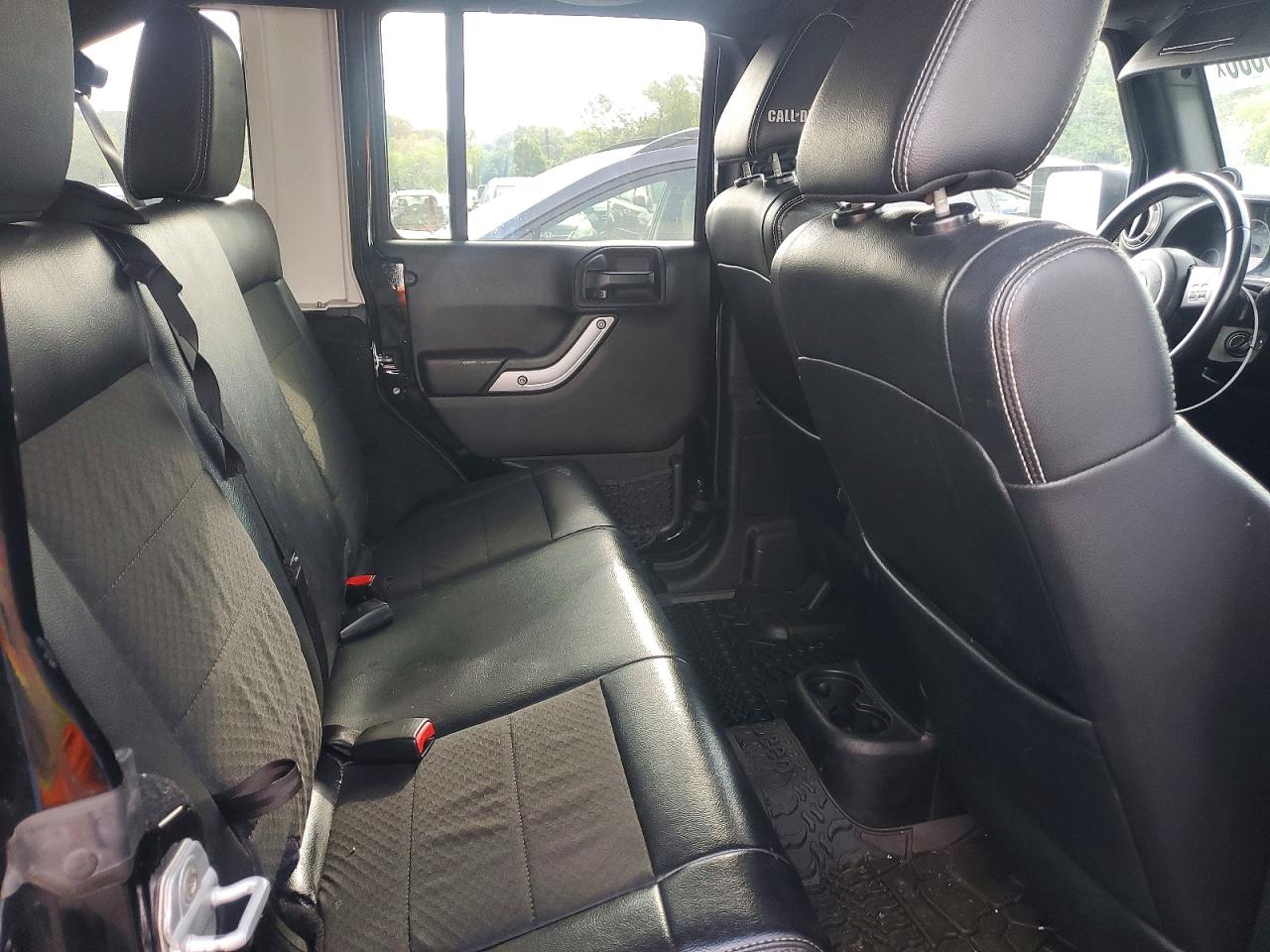 2012 Jeep Wrangler Unlimited Rubicon Black vin: 1C4BJWFG8CL191635