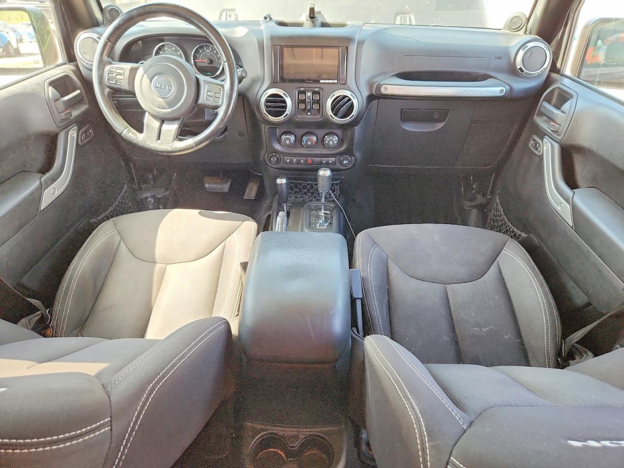 2014 Jeep Wrangler Unlimited Rubicon Black vin: 1C4BJWFG8EL234700