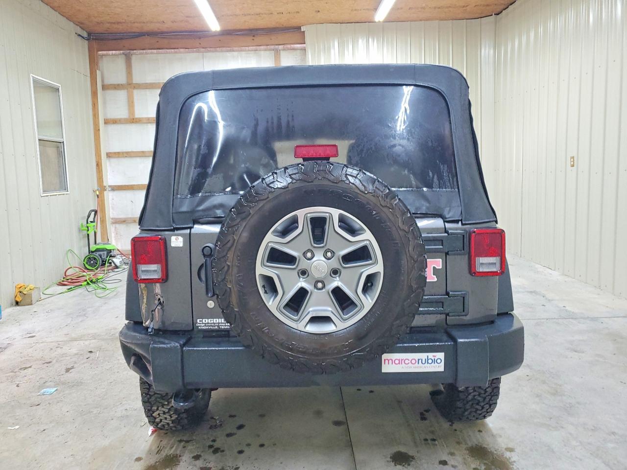 2014 Jeep Wrangler Unlimited Rubicon Charcoal vin: 1C4BJWFG8EL301232