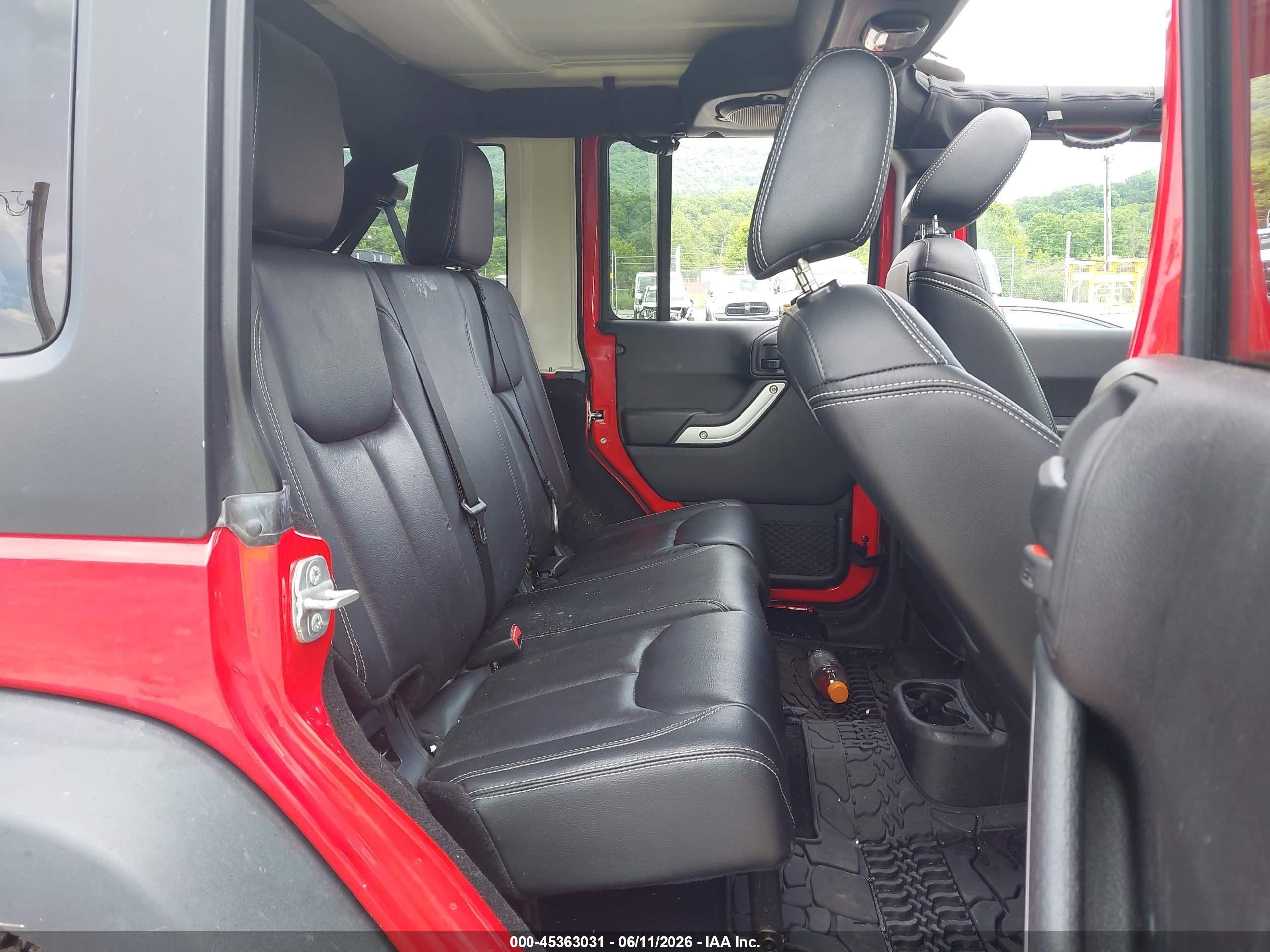 2014 Jeep Wrangler Unlimited Rubicon X Red vin: 1C4BJWFG8EL321626