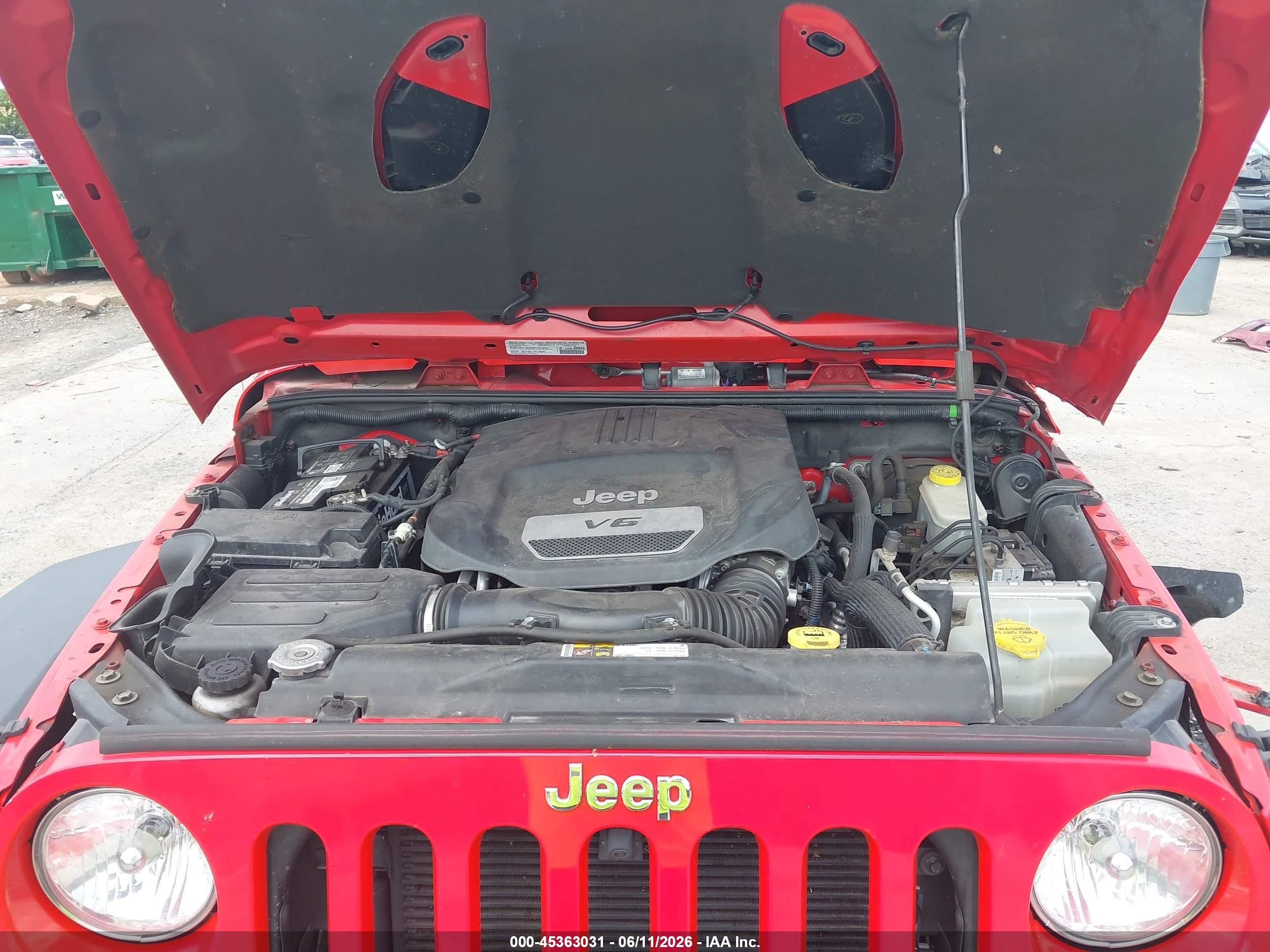 2014 Jeep Wrangler Unlimited Rubicon X Red vin: 1C4BJWFG8EL321626