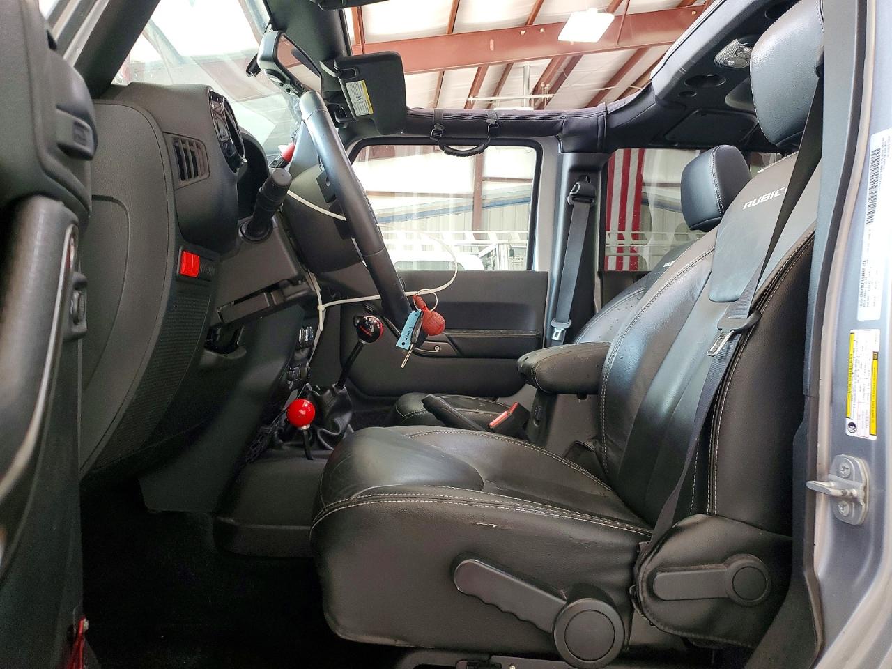 2015 Jeep Wrangler Unlimited Rubicon Silver vin: 1C4BJWFG8FL544427