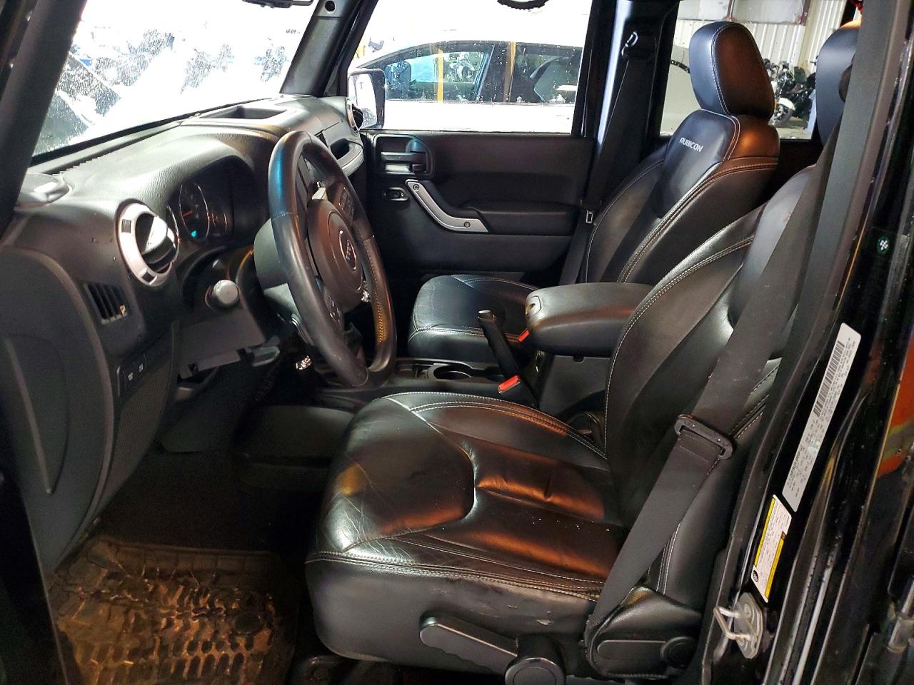 2015 Jeep Wrangler Unlimited Rubicon Black vin: 1C4BJWFG8FL558585