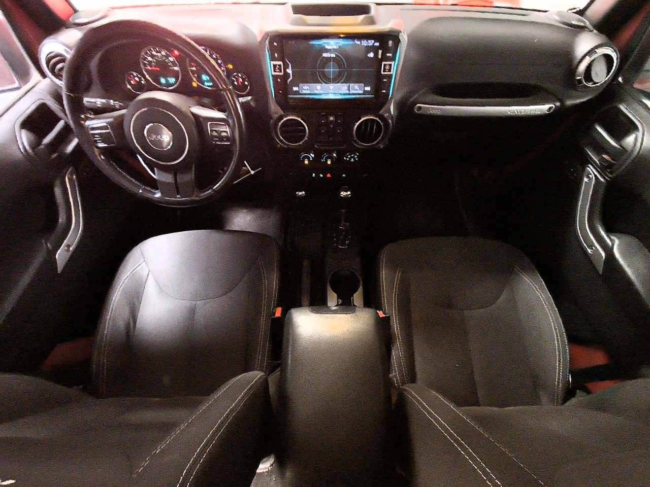 2015 Jeep Wrangler Unlimited Rubicon Red vin: 1C4BJWFG8FL598102