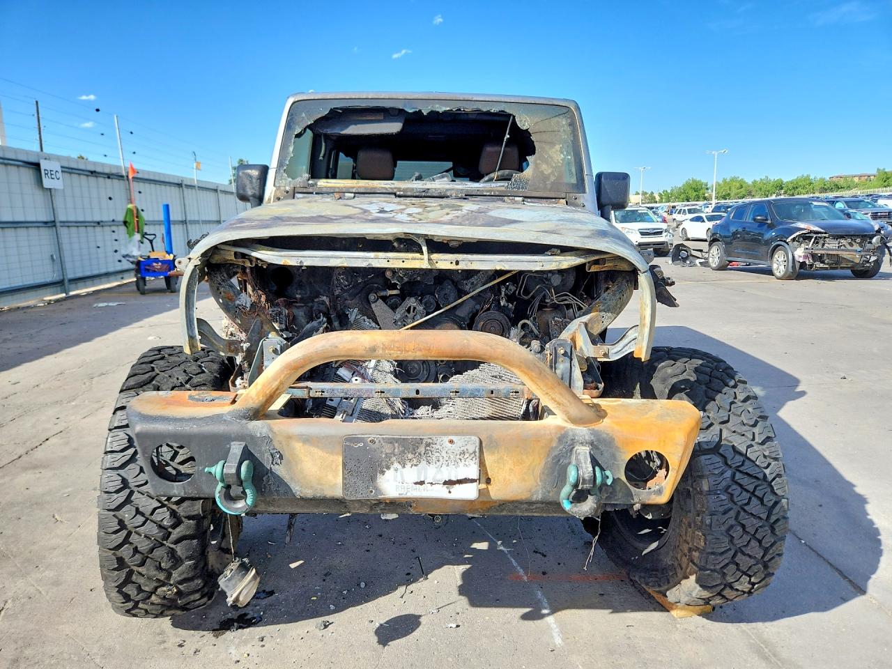 2015 Jeep Wrangler Unlimited Rubicon Серебряный vin: 1C4BJWFG8FL720845
