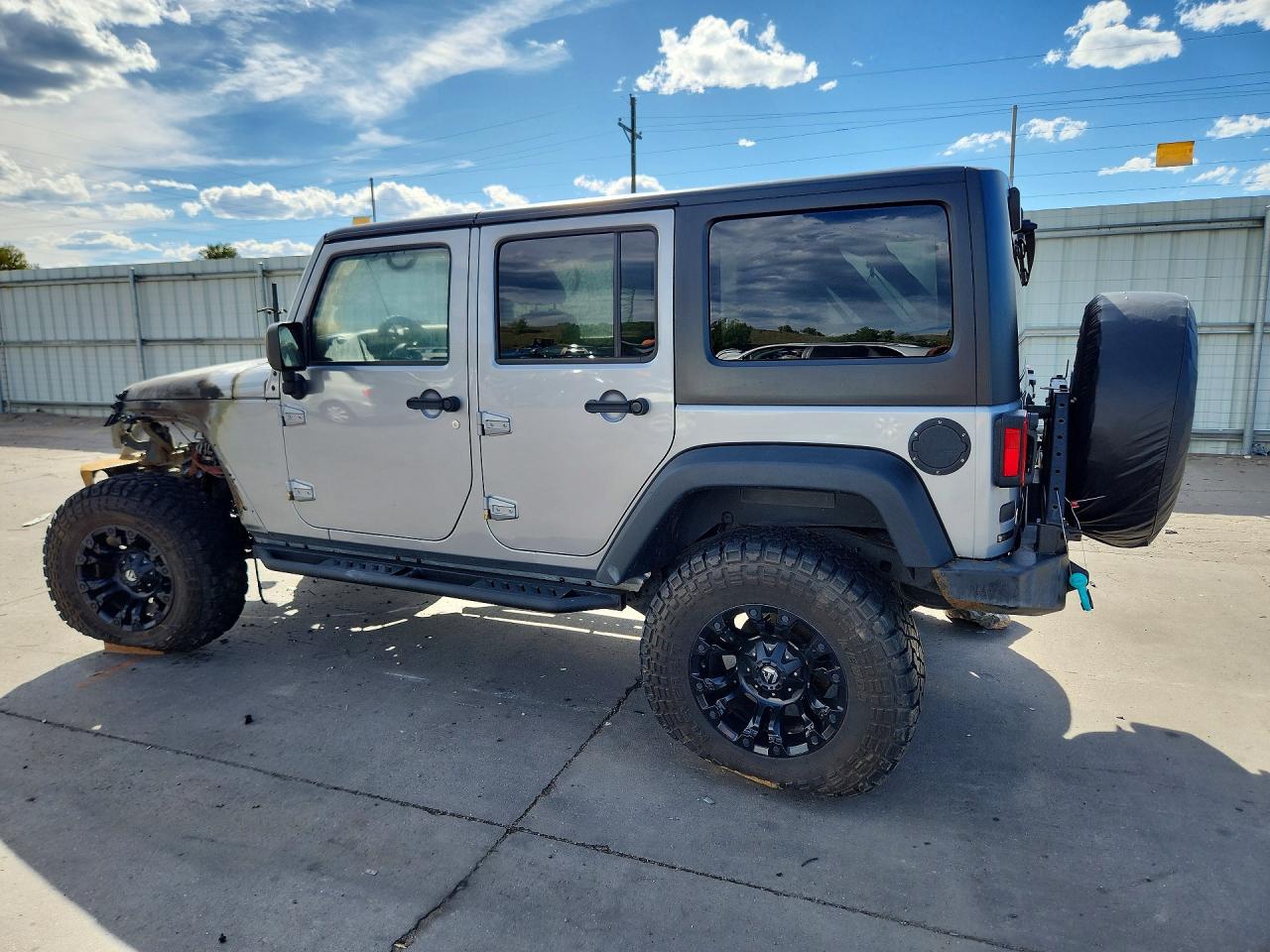 2015 Jeep Wrangler Unlimited Rubicon Серебряный vin: 1C4BJWFG8FL720845