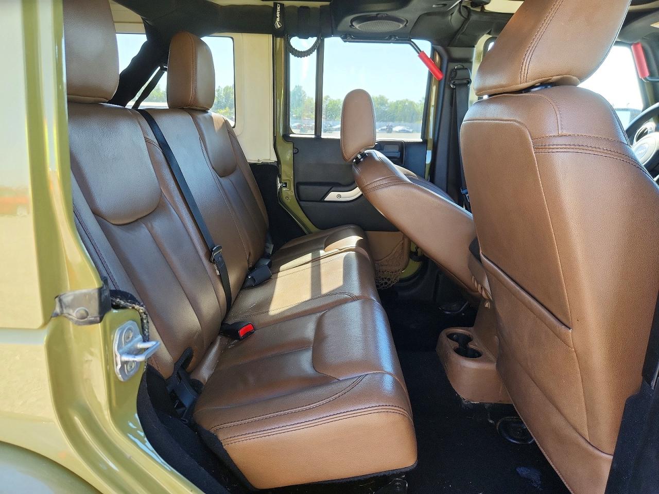 2013 Jeep Wrangler Unlimited Rubicon Green vin: 1C4BJWFG9DL577899