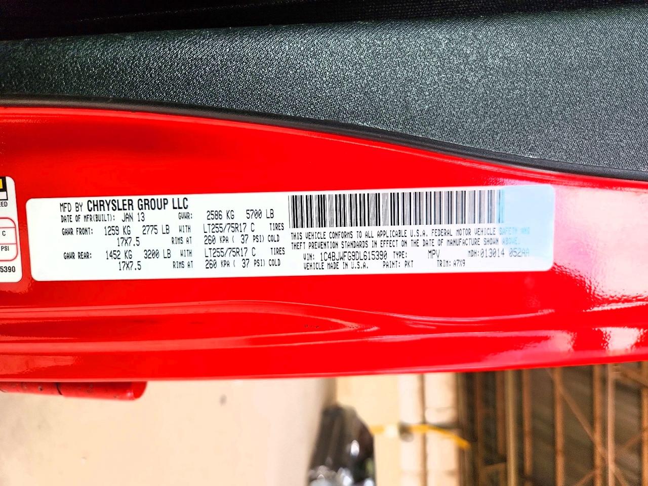 2013 Jeep Wrangler Unlimited Rubicon Red vin: 1C4BJWFG9DL615390