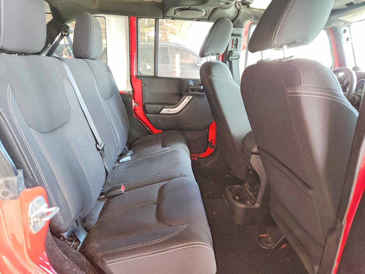 2013 Jeep Wrangler Unlimited Rubicon Red vin: 1C4BJWFG9DL615390
