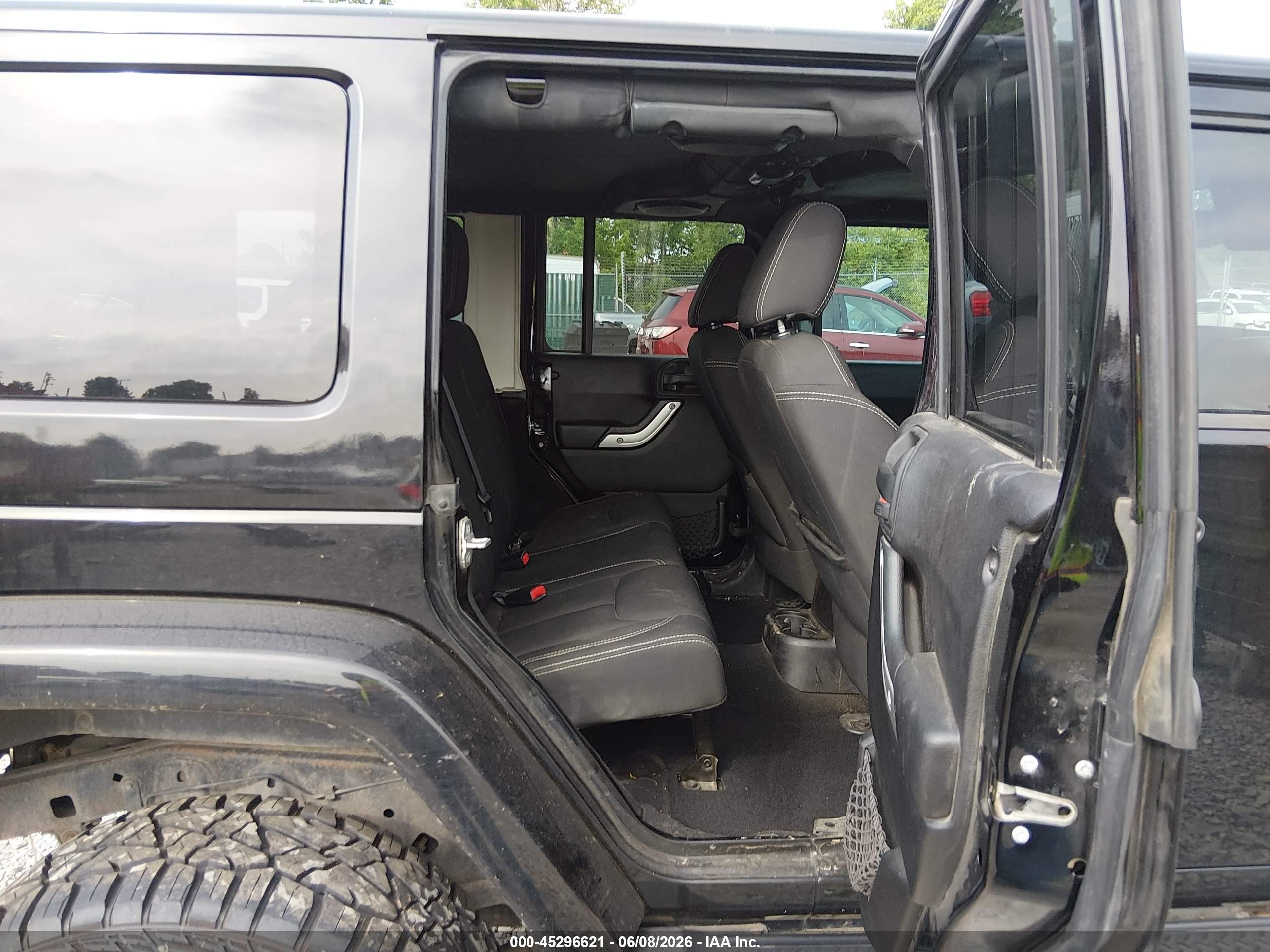 2014 Jeep Wrangler Unlimited Rubicon Black vin: 1C4BJWFG9EL296171