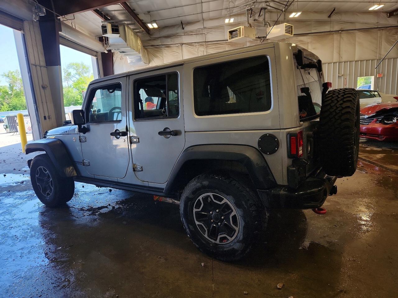 2015 Jeep Wrangler Unlimited Rubicon Серебряный vin: 1C4BJWFG9FL766412