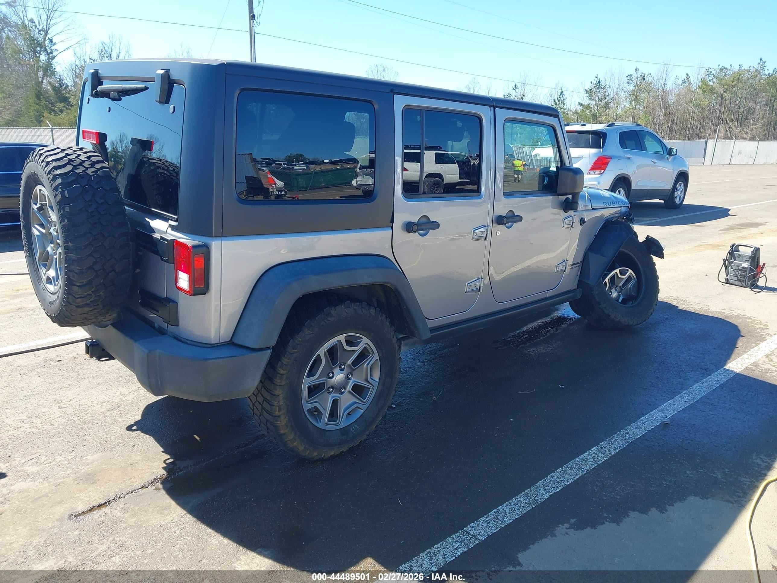 2015 Jeep Wrangler Unlimited Rubicon Silver vin: 1C4BJWFG9FL770363
