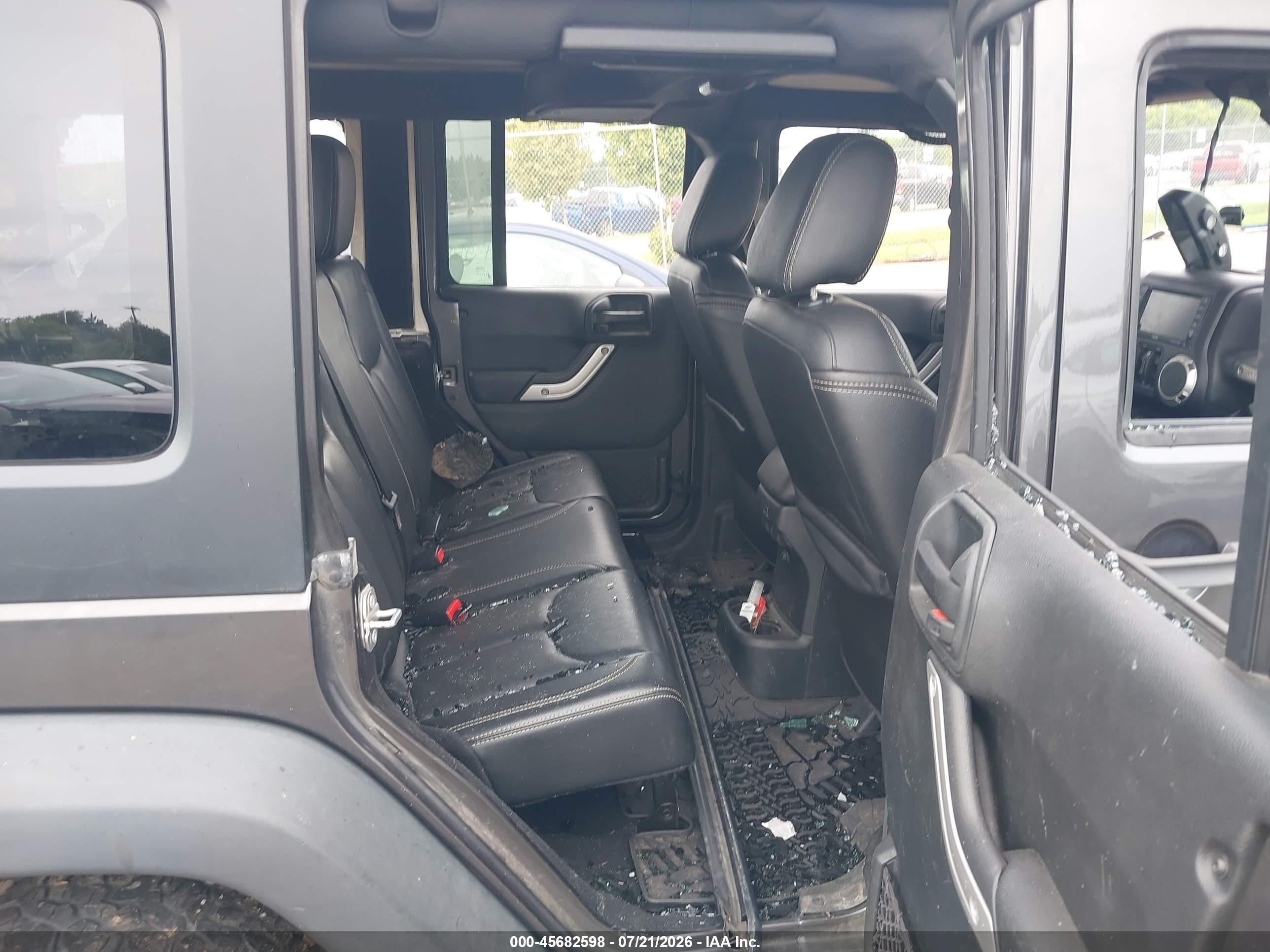 2018 Jeep Wrangler Jk Unlimited Rubicon 4x4 Gray vin: 1C4BJWFG9JL850271