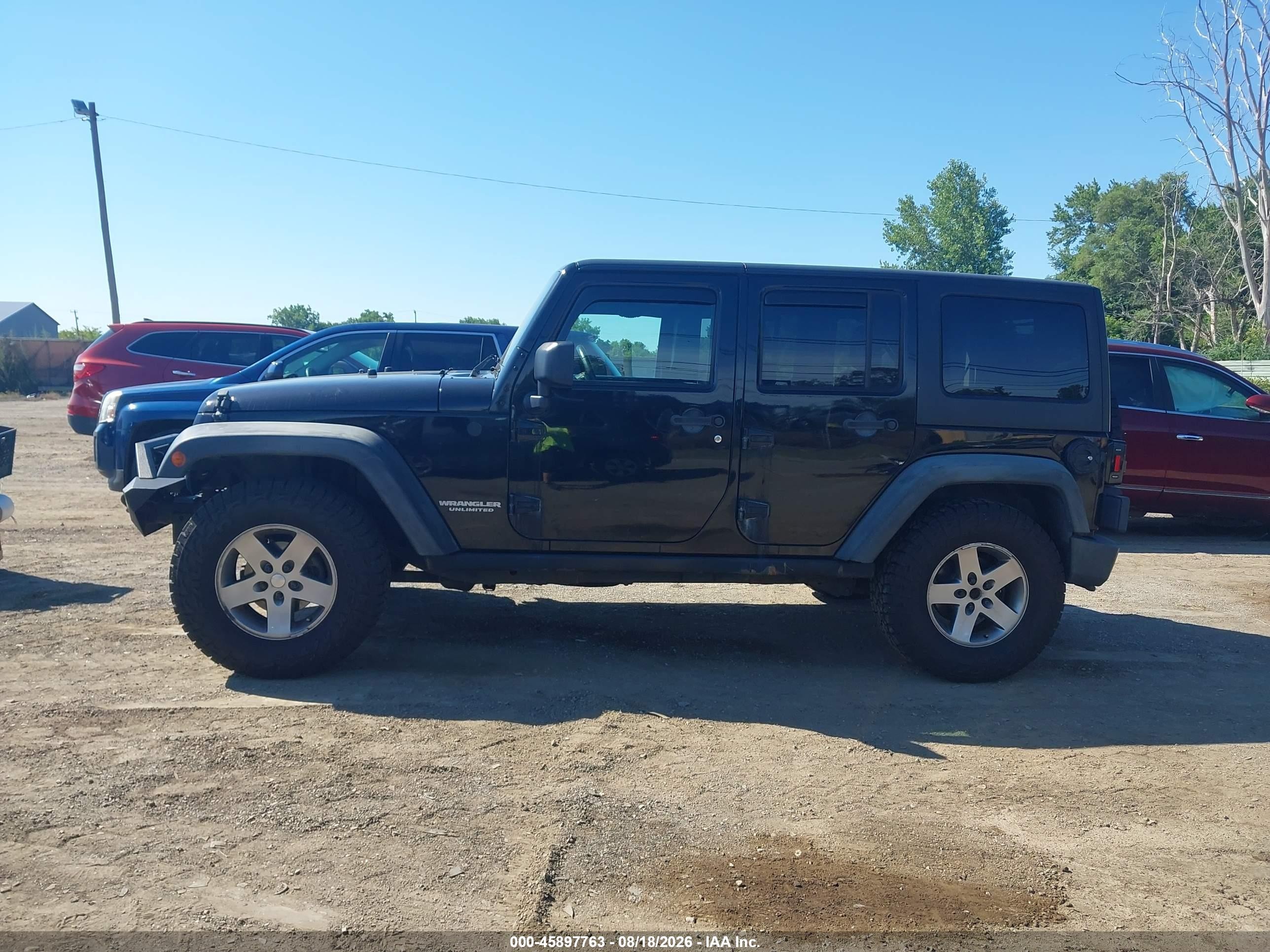 2012 Jeep Wrangler Unlimited Rubicon Black vin: 1C4BJWFGXCL125331