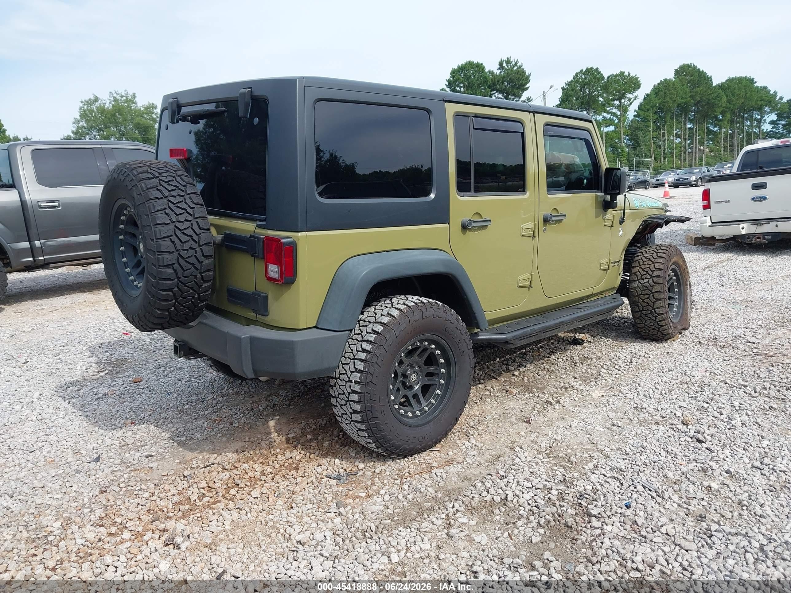 2013 Jeep Wrangler Unlimited Rubicon Green vin: 1C4BJWFGXDL571867