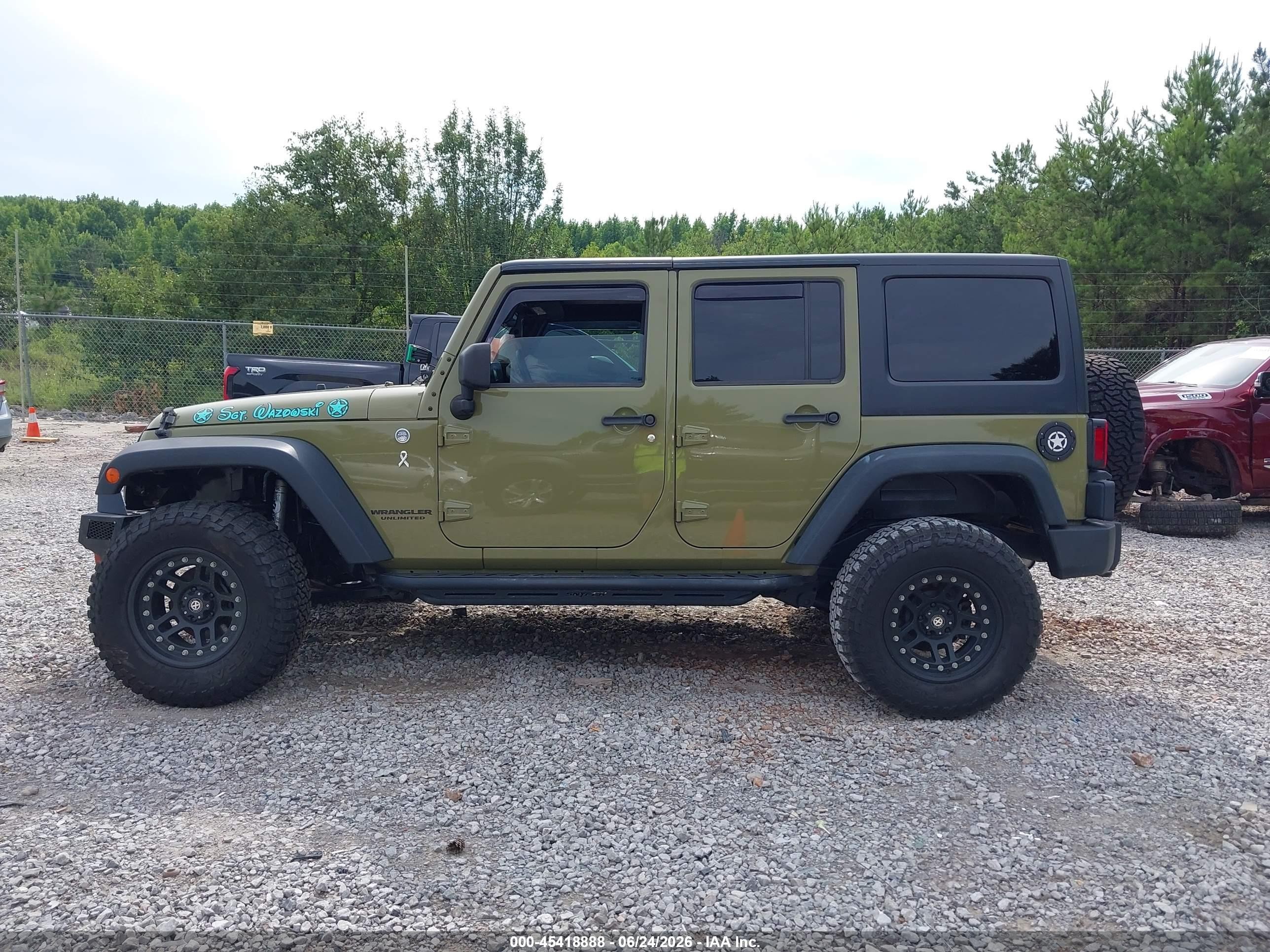 2013 Jeep Wrangler Unlimited Rubicon Green vin: 1C4BJWFGXDL571867
