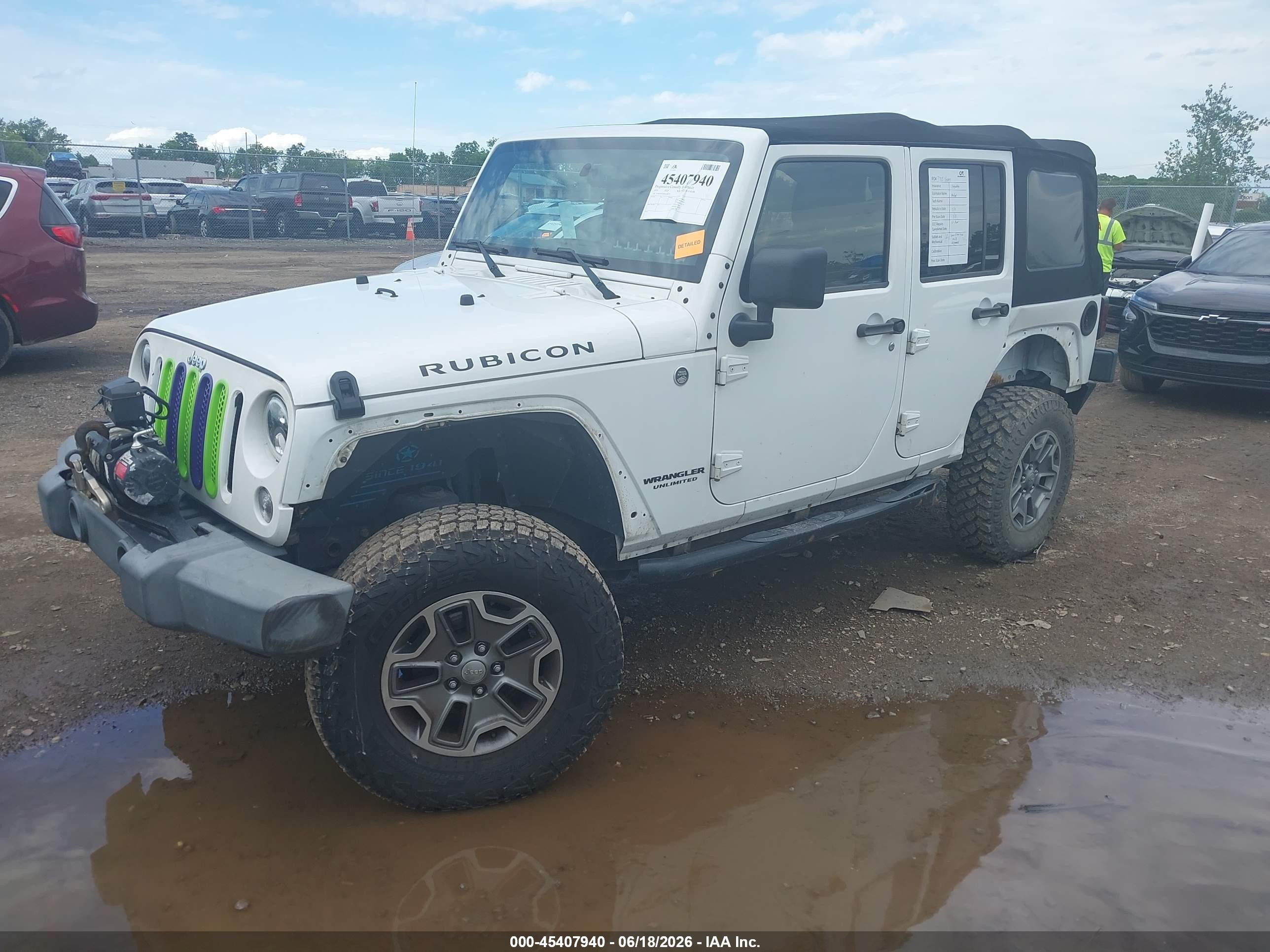 2013 Jeep Wrangler Unlimited Rubicon White vin: 1C4BJWFGXDL638239