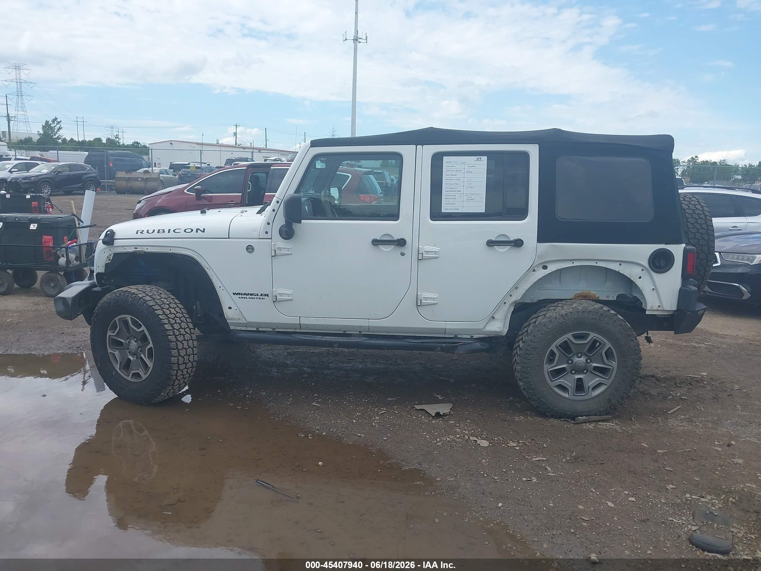 2013 Jeep Wrangler Unlimited Rubicon White vin: 1C4BJWFGXDL638239