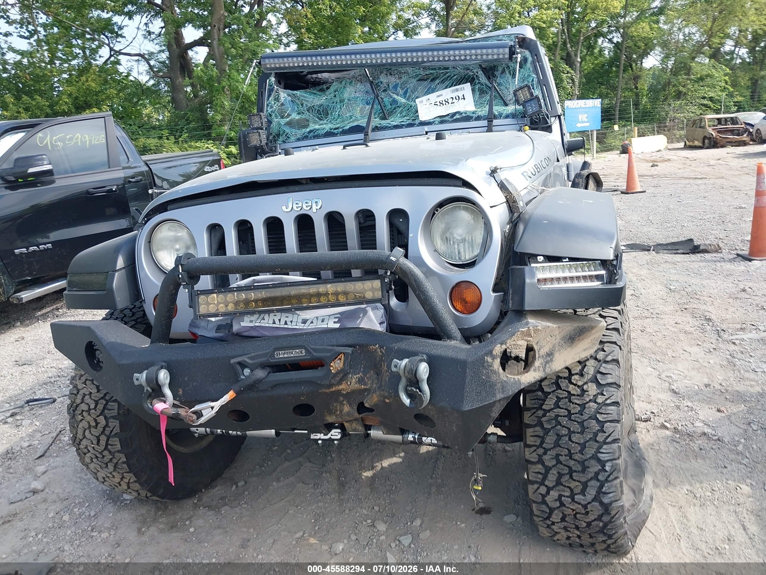 2013 Jeep Wrangler Unlimited Rubicon Silver vin: 1C4BJWFGXDL656515