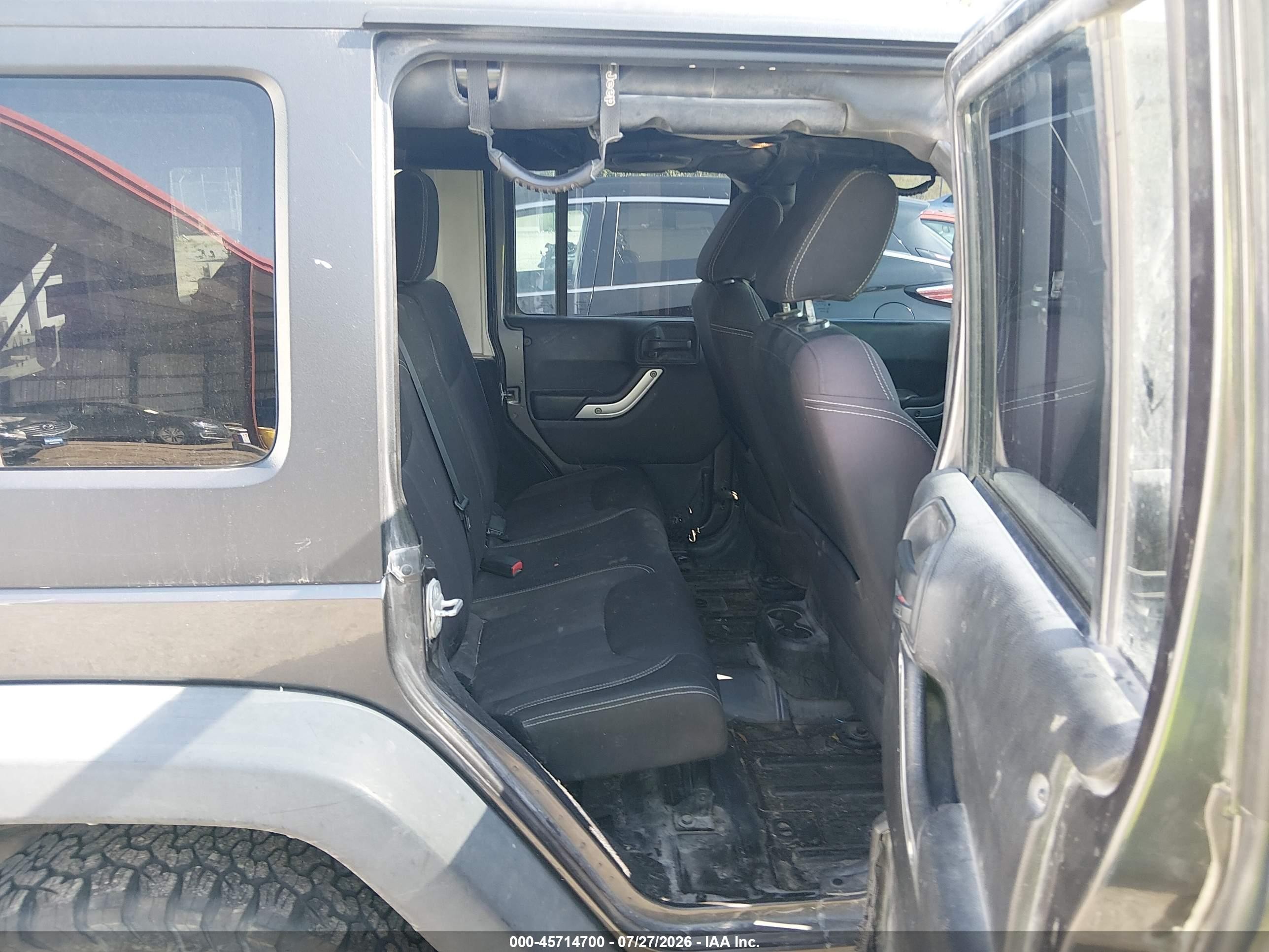 2014 Jeep Wrangler Unlimited Rubicon Gray vin: 1C4BJWFGXEL230759
