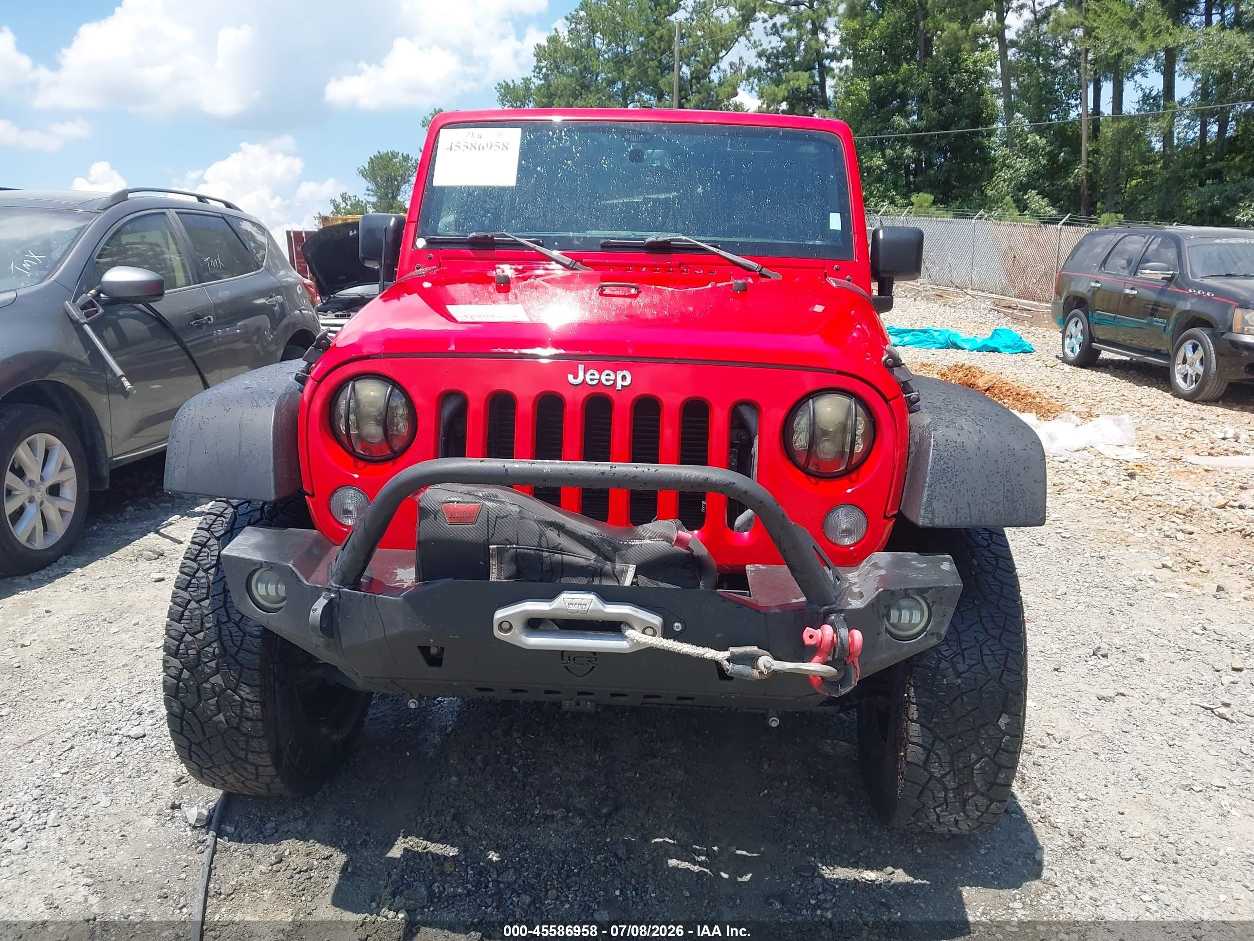 2015 Jeep Wrangler Unlimited Rubicon Red vin: 1C4BJWFGXFL562119