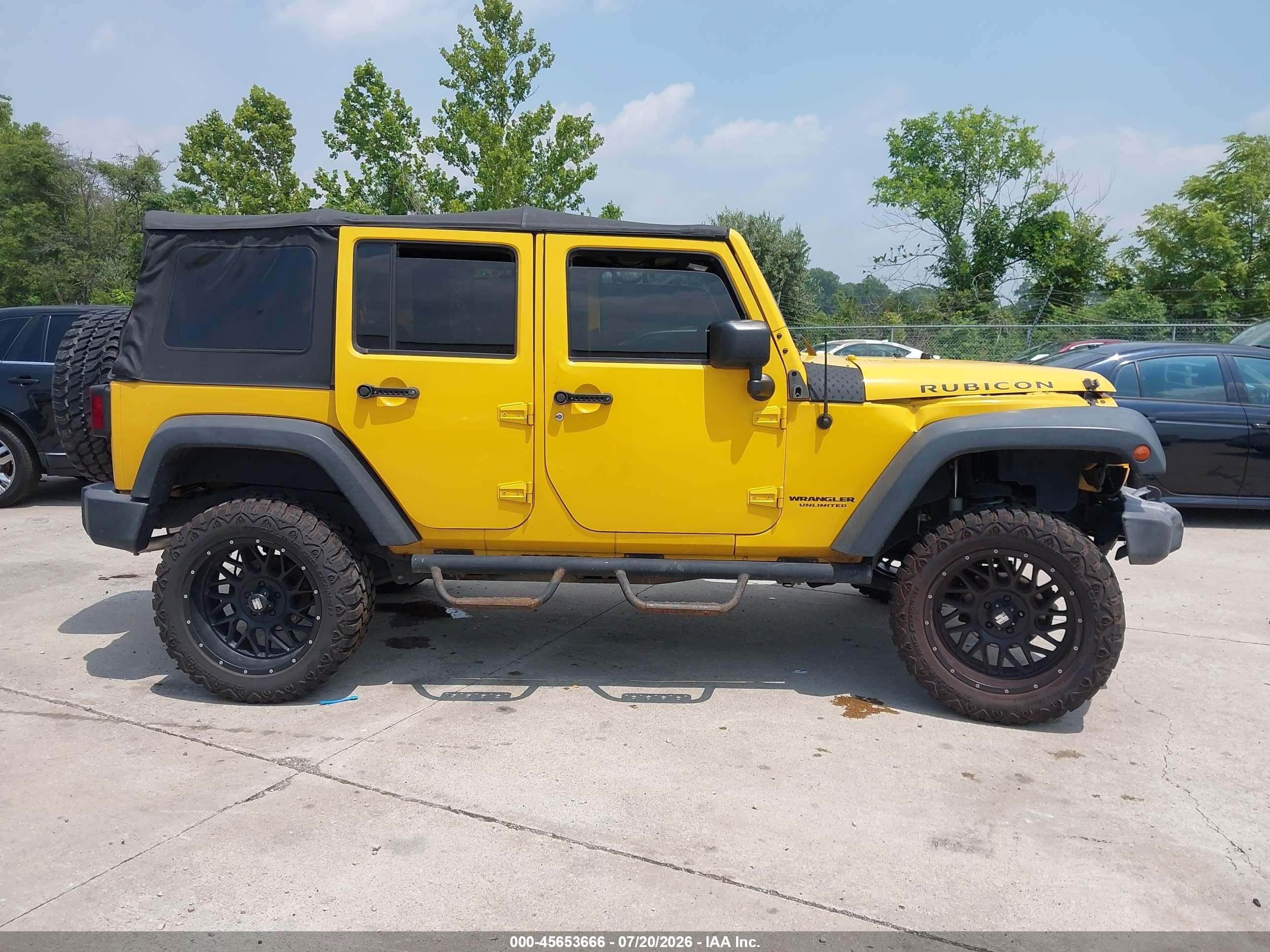 2015 Jeep Wrangler Unlimited Rubicon Желтый vin: 1C4BJWFGXFL718885