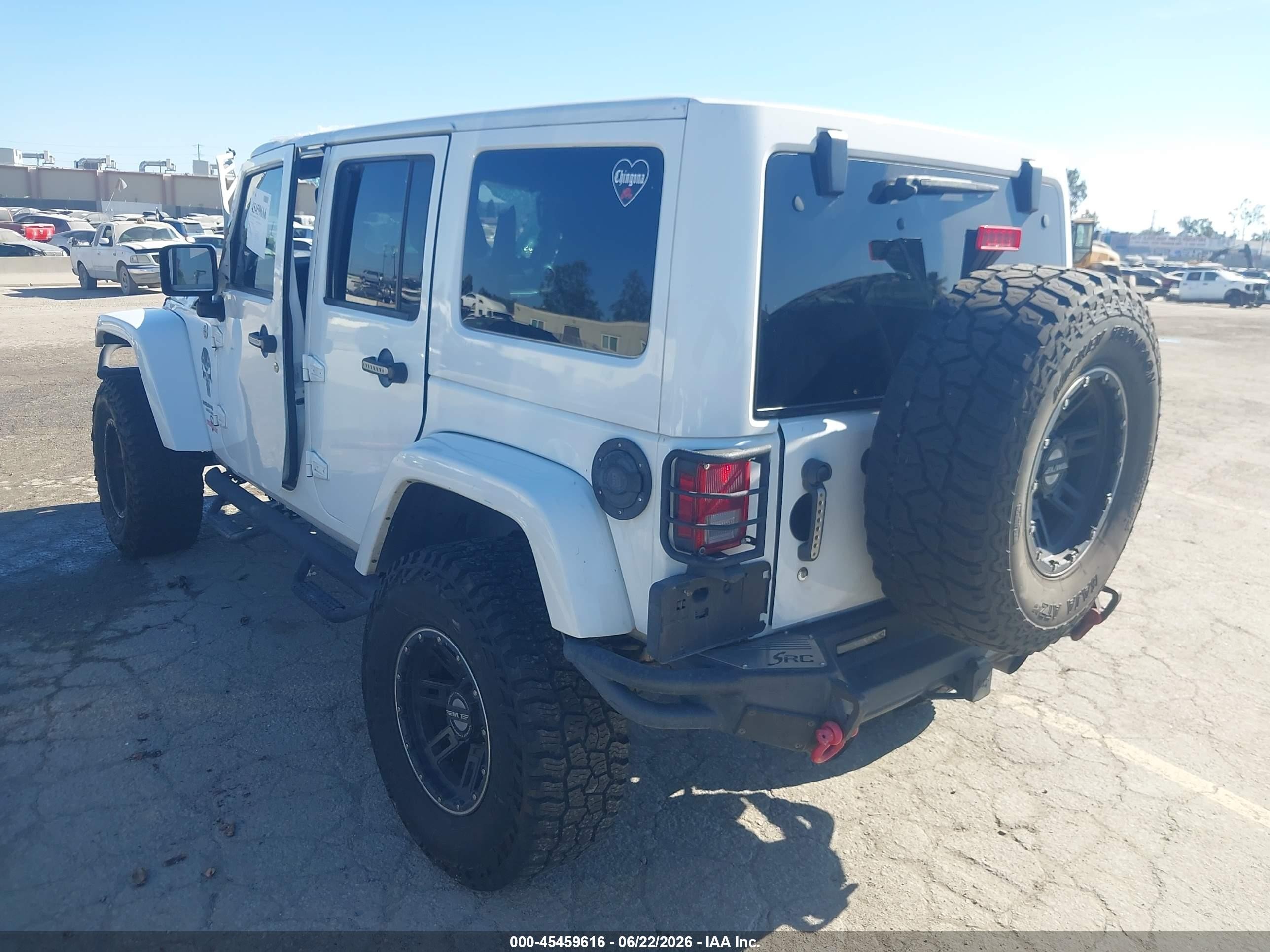 2015 Jeep Wrangler Unlimited Rubicon White vin: 1C4BJWFGXFL766564
