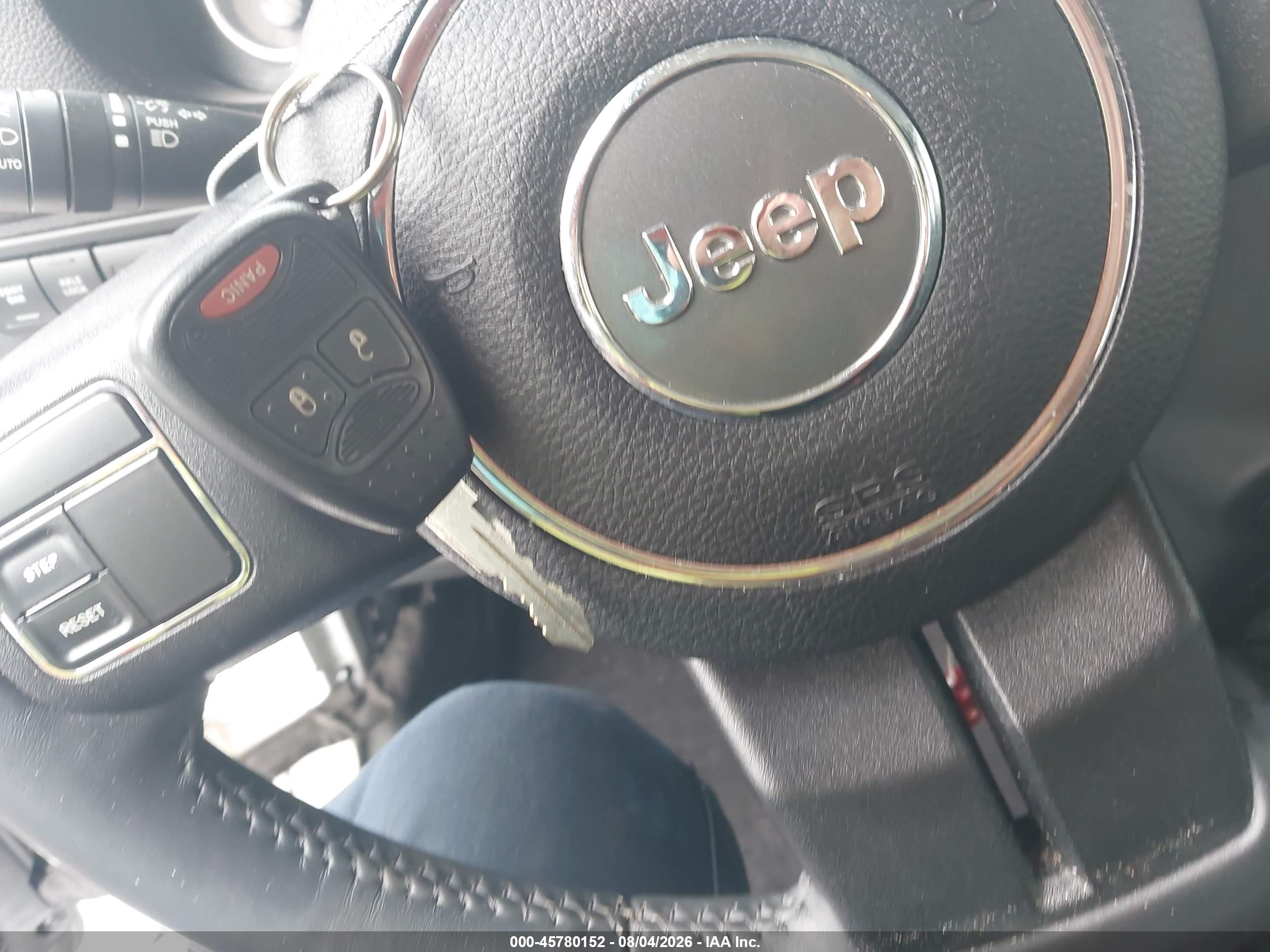 2015 Jeep Wrangler Unlimited Rubicon White vin: 1C4BJWFGXFL767746
