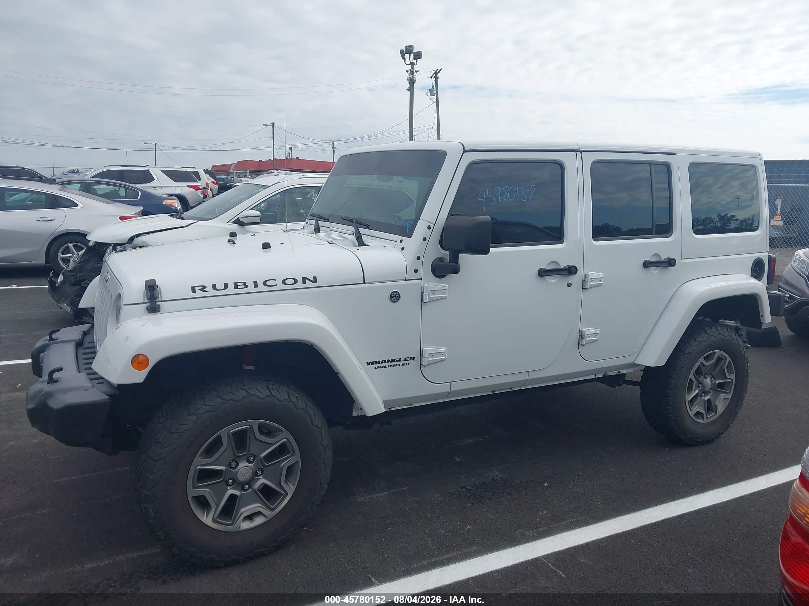 2015 Jeep Wrangler Unlimited Rubicon White vin: 1C4BJWFGXFL767746