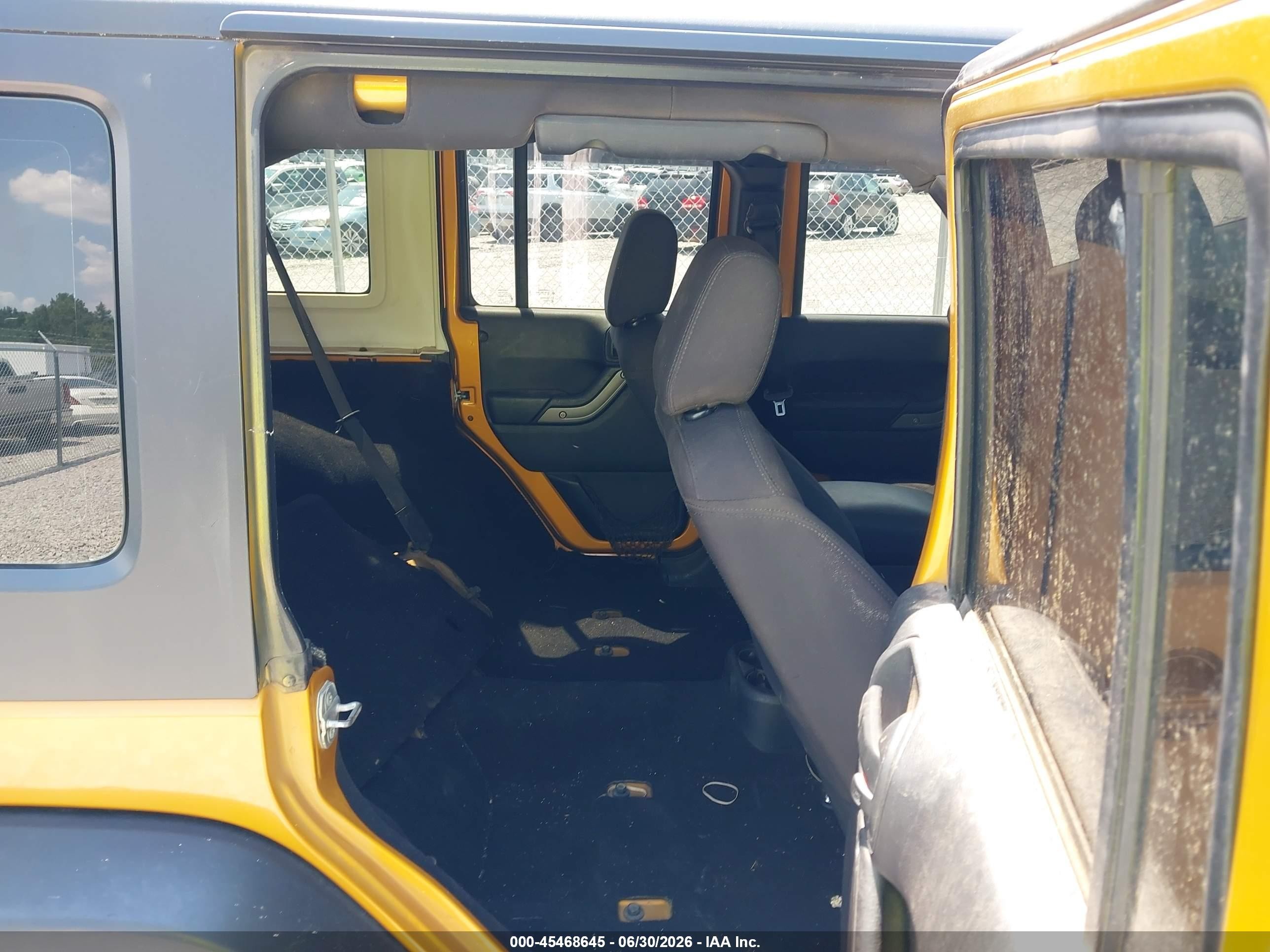 2014 Jeep Wrangler Unlimited Sport Rhd Orange vin: 1C4BJWKG0EL268393