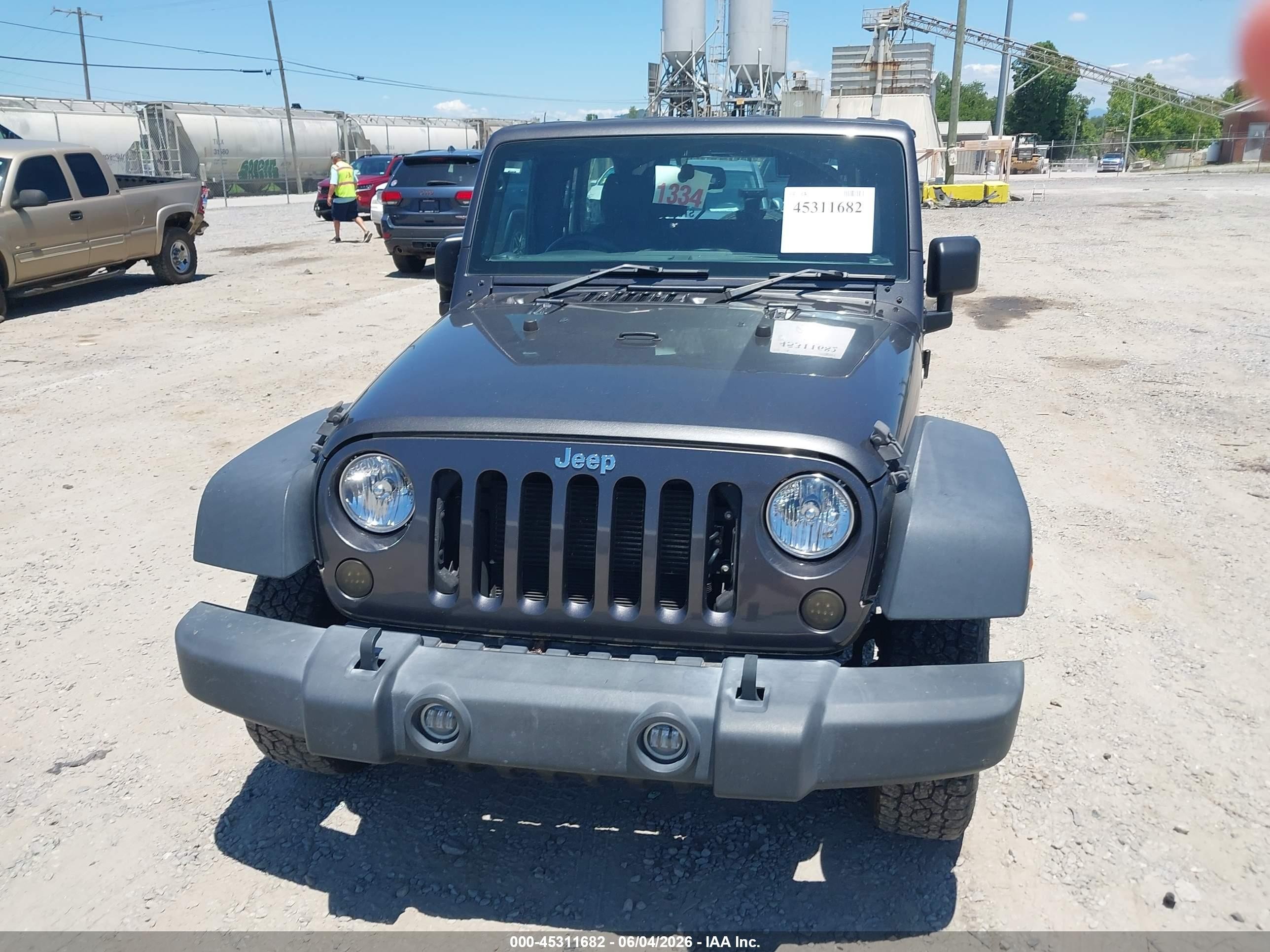 2017 Jeep Wrangler Unlimited Sport Rhd 4x4 Gray vin: 1C4BJWKG0HL735901