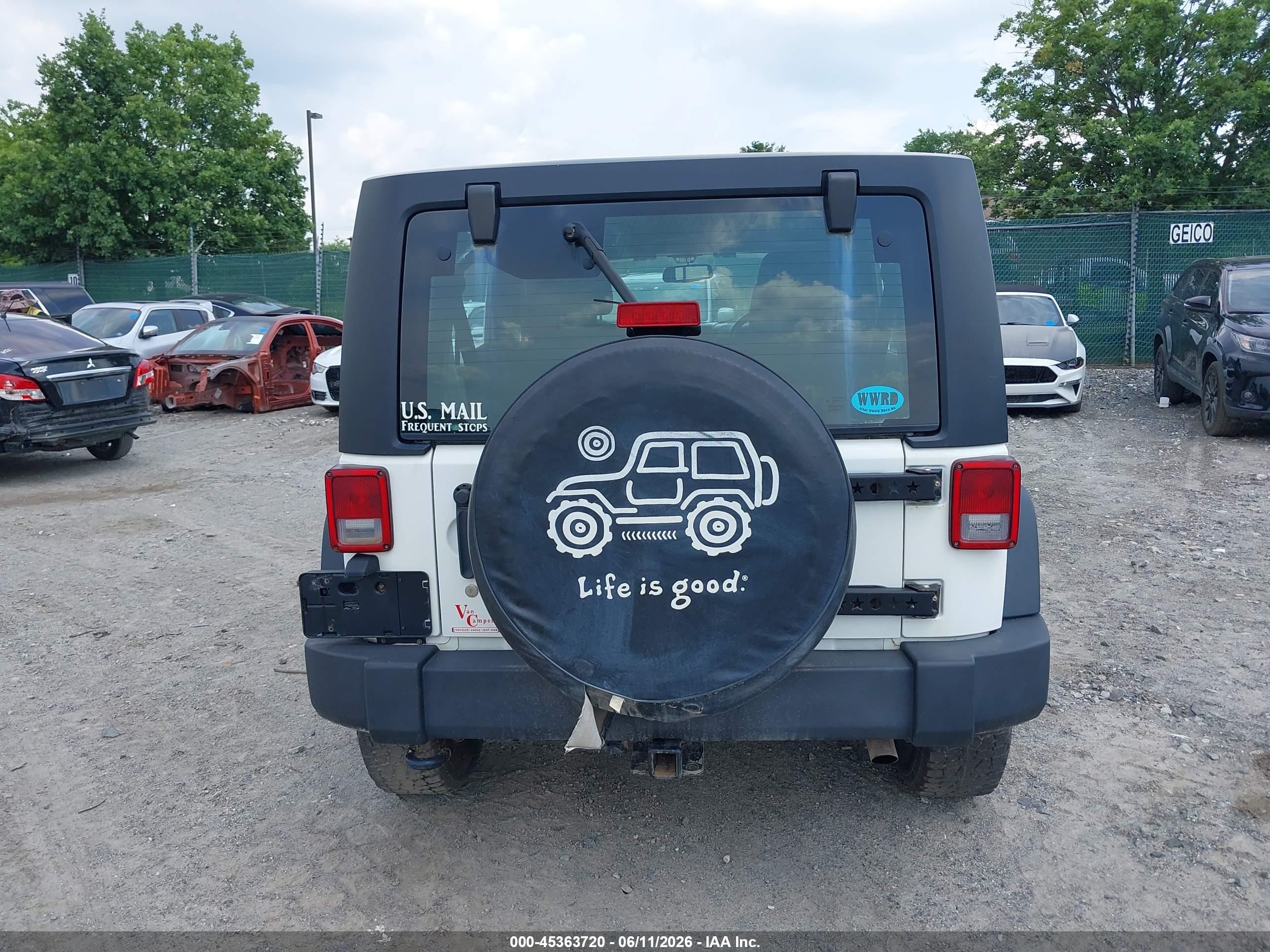 2015 Jeep Wrangler Unlimited Sport Rhd White vin: 1C4BJWKG1FL672451