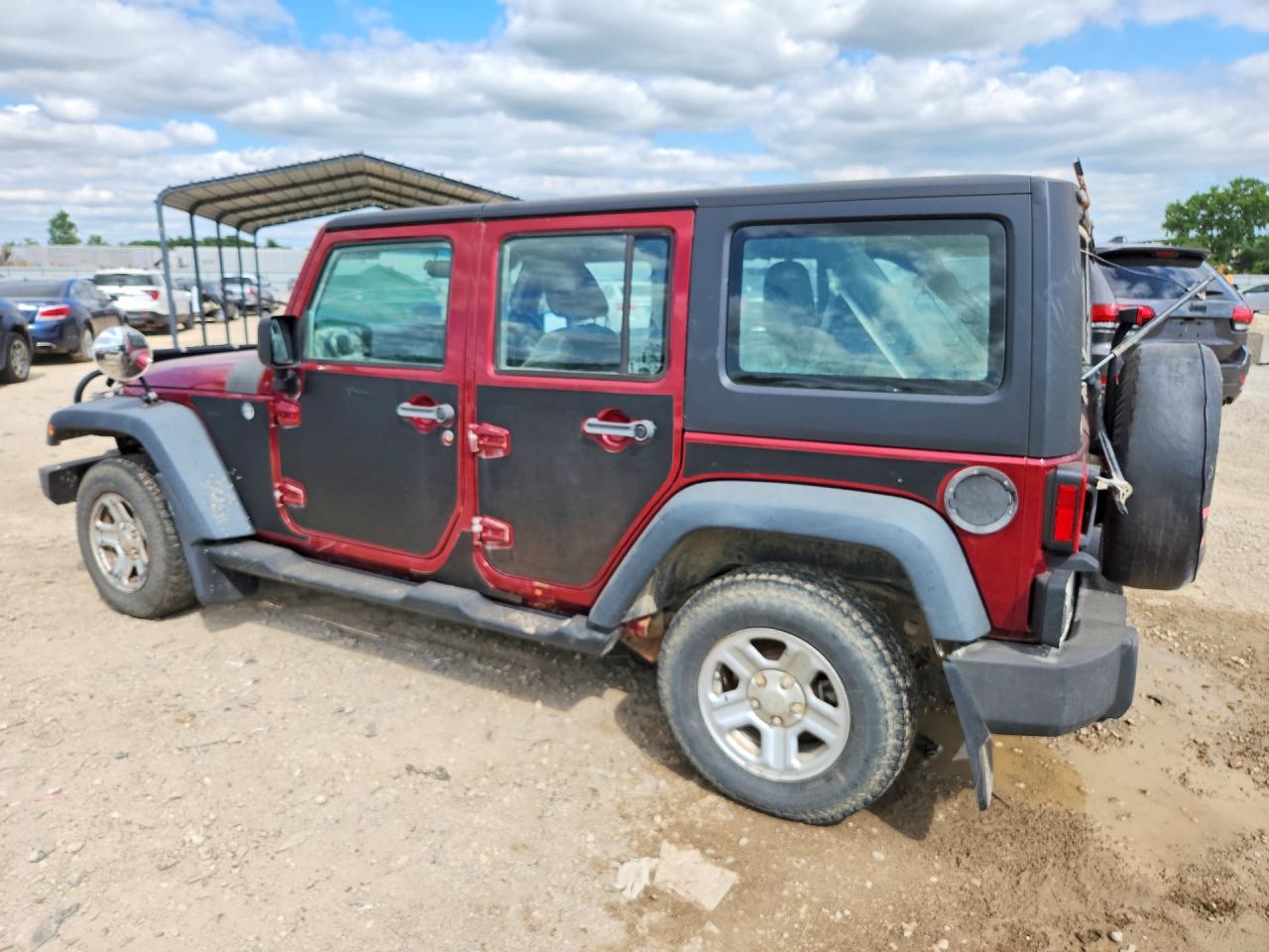2013 Jeep Wrangler Unlimited Sport Burgundy vin: 1C4BJWKG4DL586192