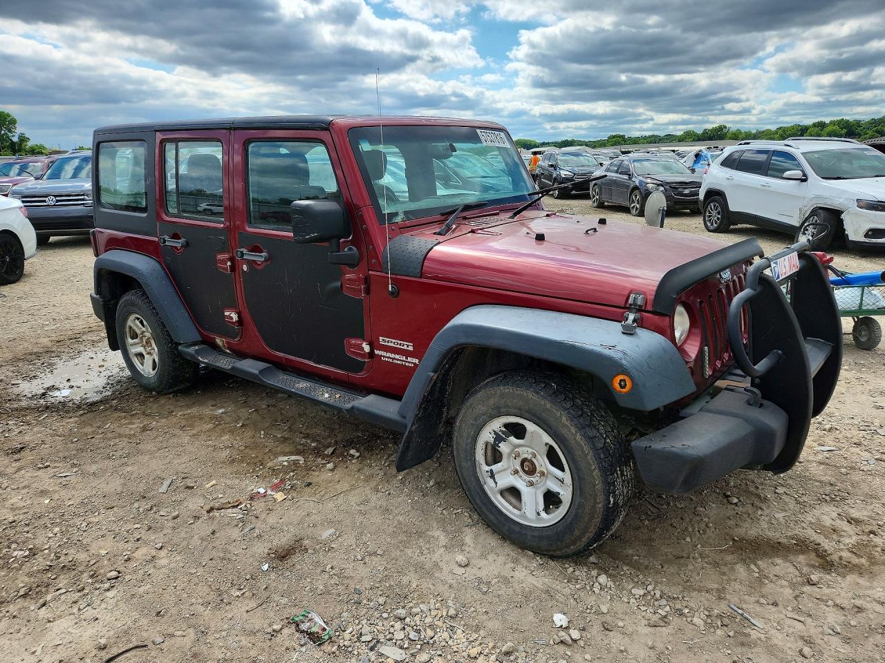 2013 Jeep Wrangler Unlimited Sport Burgundy vin: 1C4BJWKG4DL586192