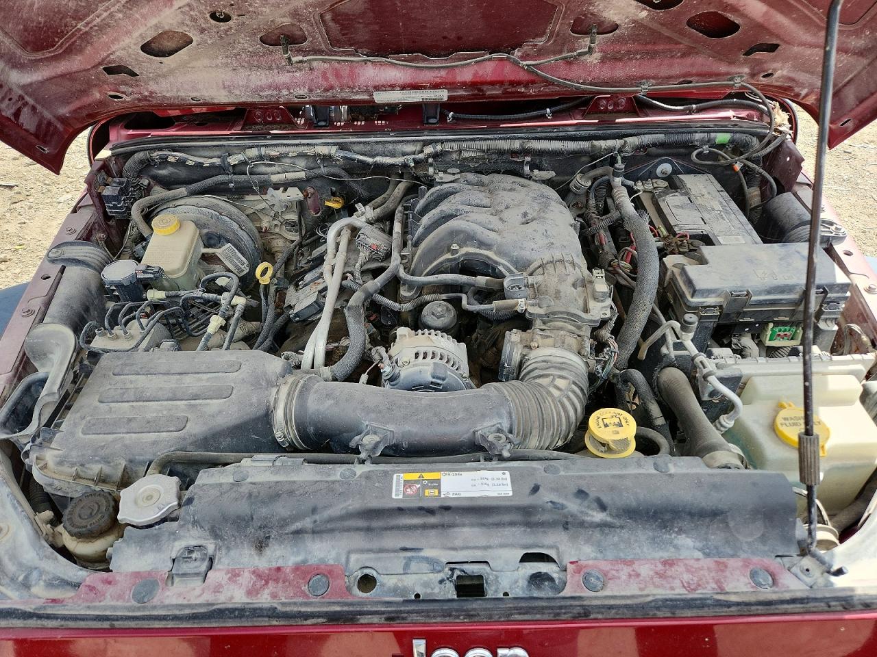 2013 Jeep Wrangler Unlimited Sport Burgundy vin: 1C4BJWKG4DL586192