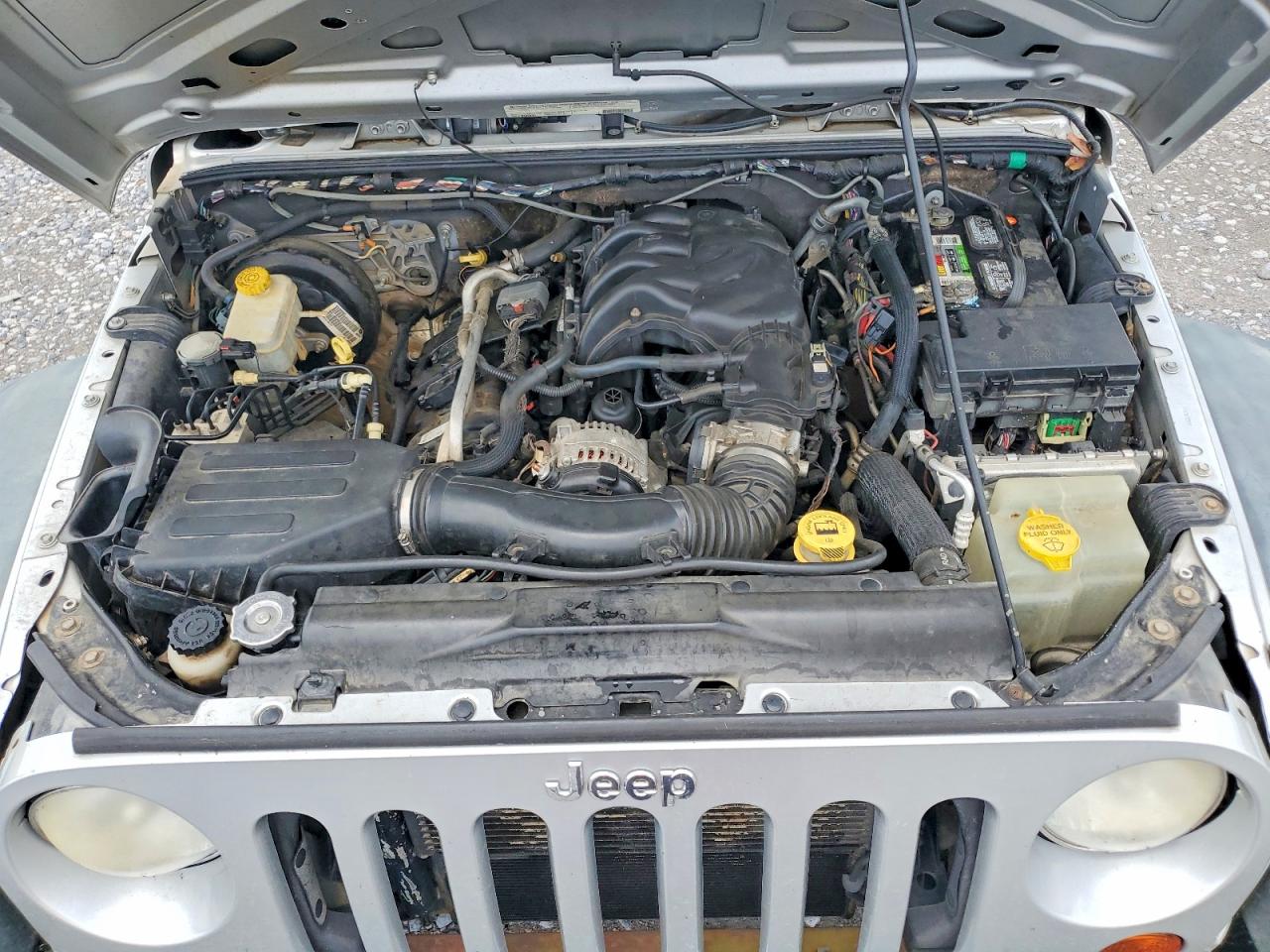 2012 Jeep Wrangler Unlimited Sport Серый vin: 1C4BJWKG5CL242725