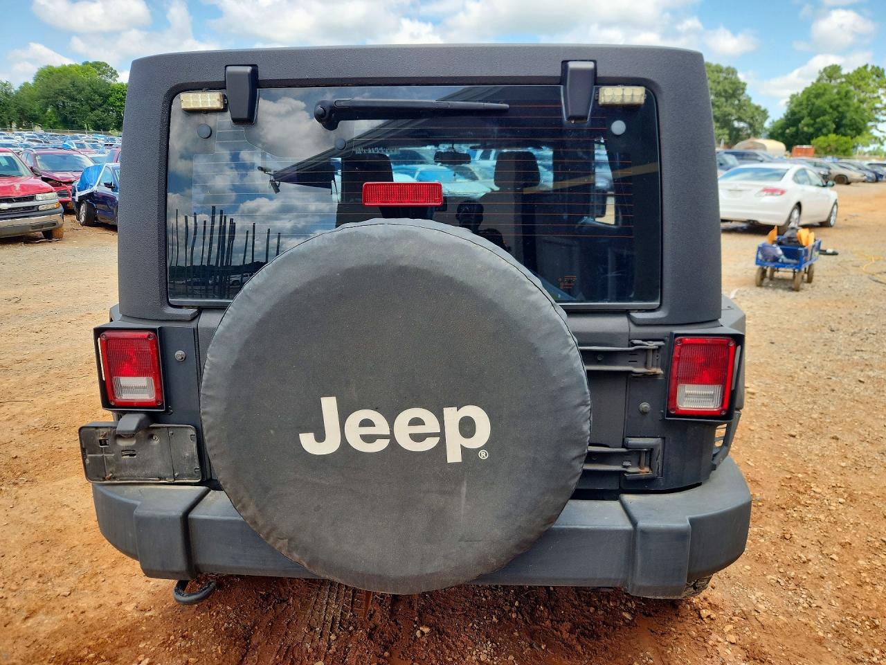2014 Jeep Wrangler Unlimited Sport Серый vin: 1C4BJWKG6EL280788