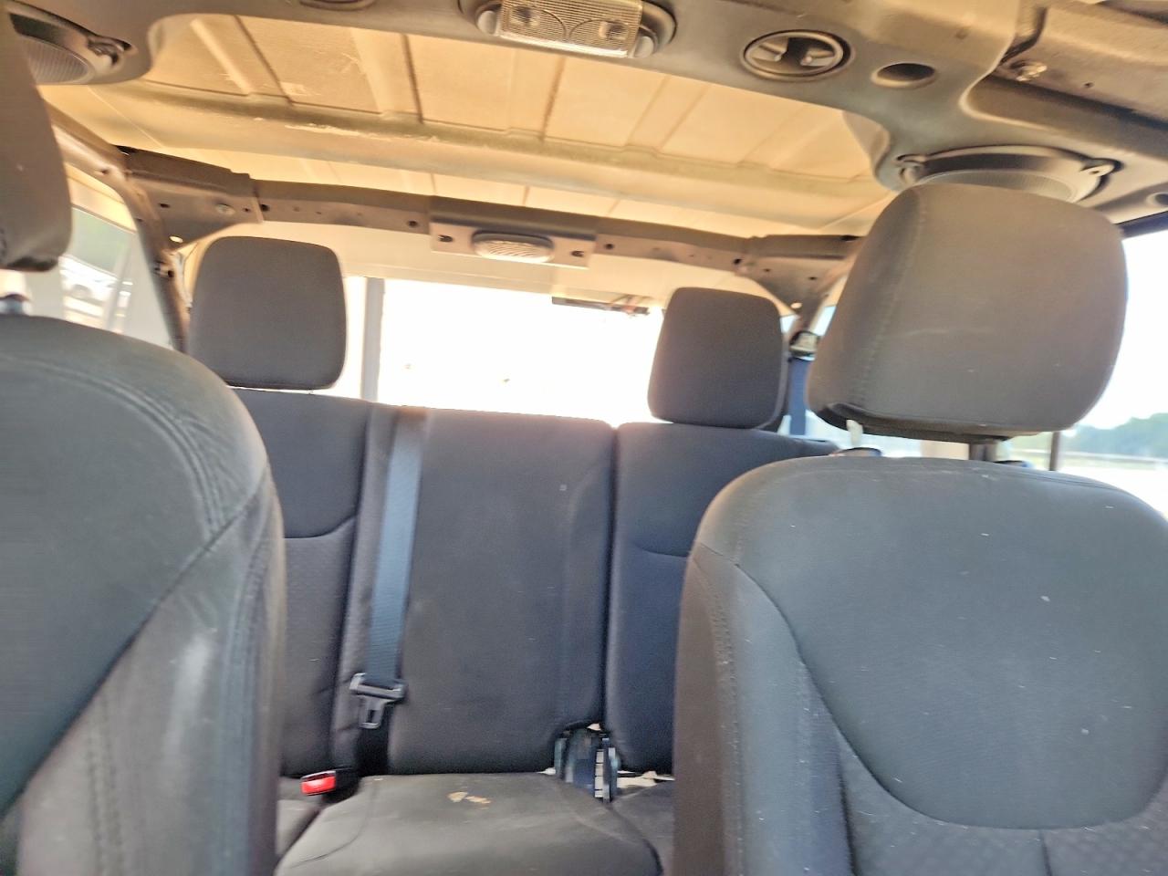2014 Jeep Wrangler Unlimited Sport Серый vin: 1C4BJWKG6EL280788