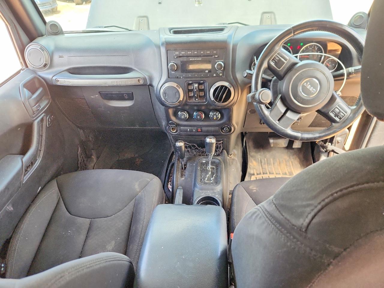 2014 Jeep Wrangler Unlimited Sport Серый vin: 1C4BJWKG6EL280788