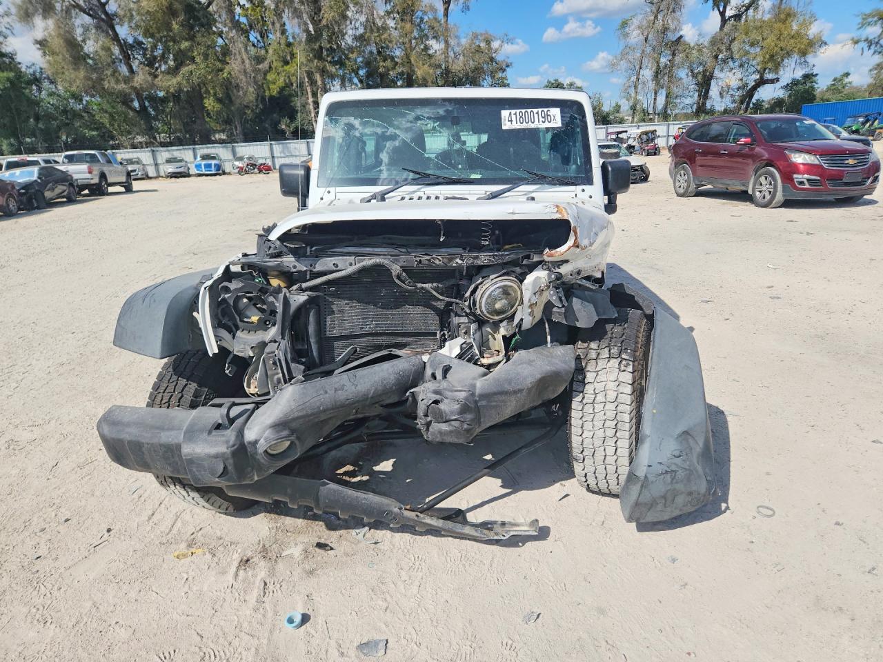 2014 Jeep Wrangler Unlimited Sport White vin: 1C4BJWKG7EL199895