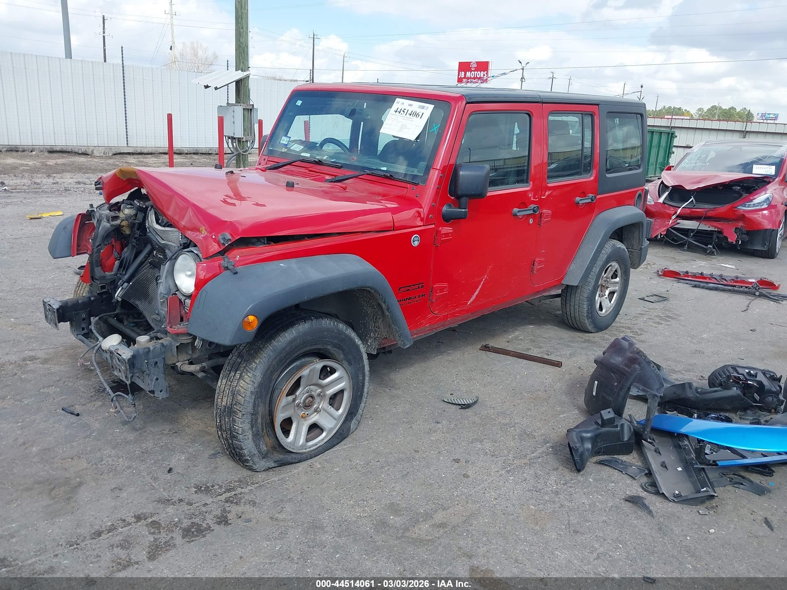 2013 Jeep Wrangler Unlimited Sport Rhd Red vin: 1C4BJWKG9DL672341